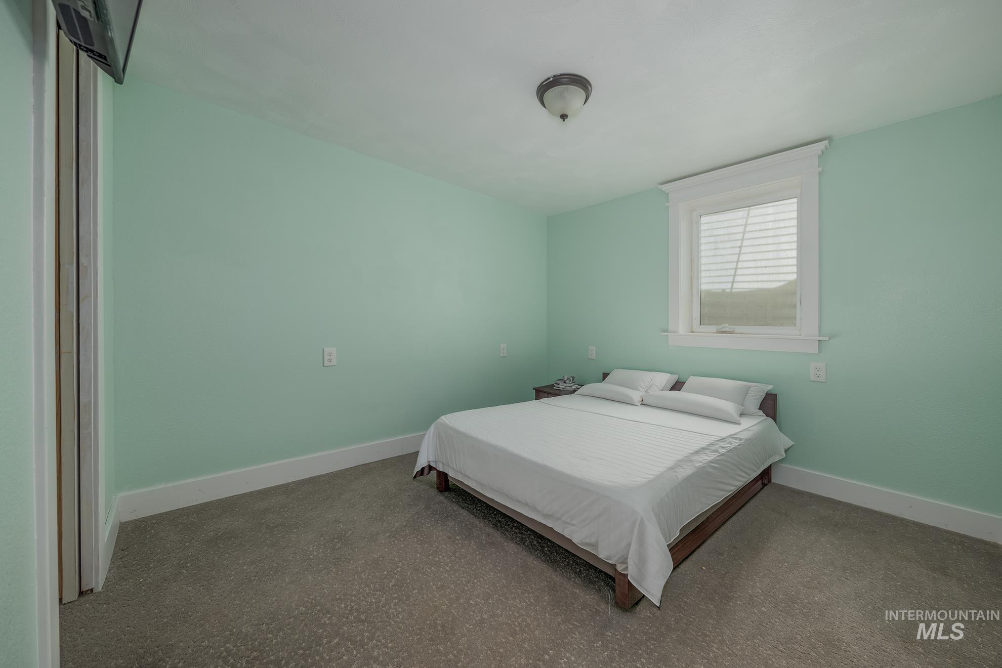 2121 Alameda Property Photo 21