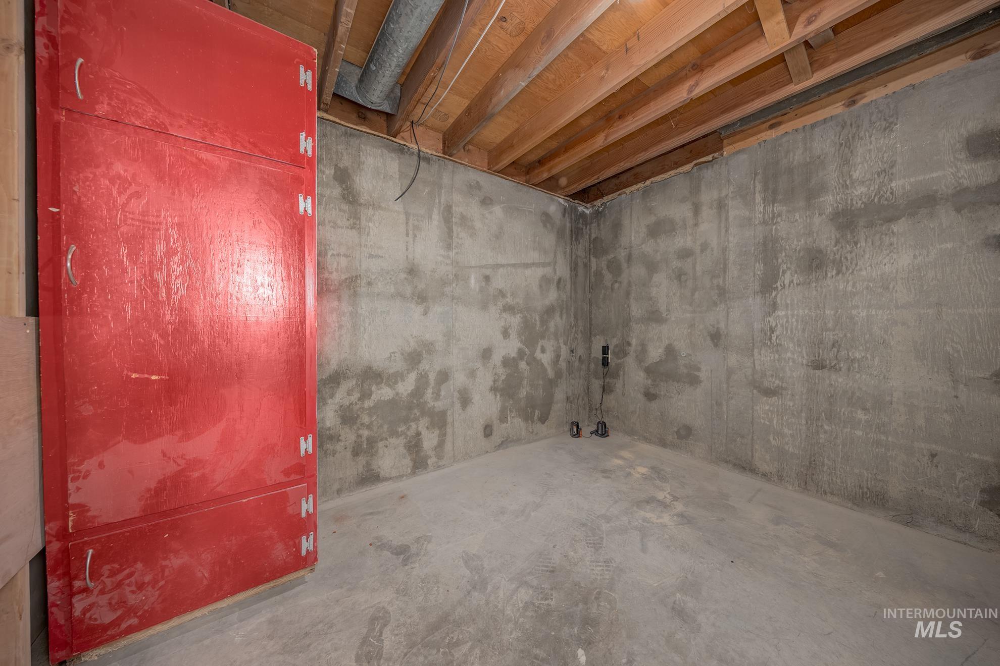 2121 Alameda Property Photo 22