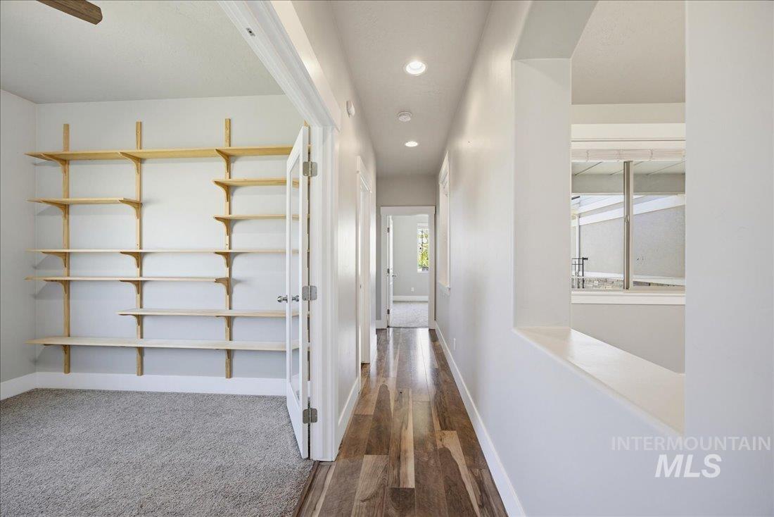 11116 W Brett Drive Property Photo 6