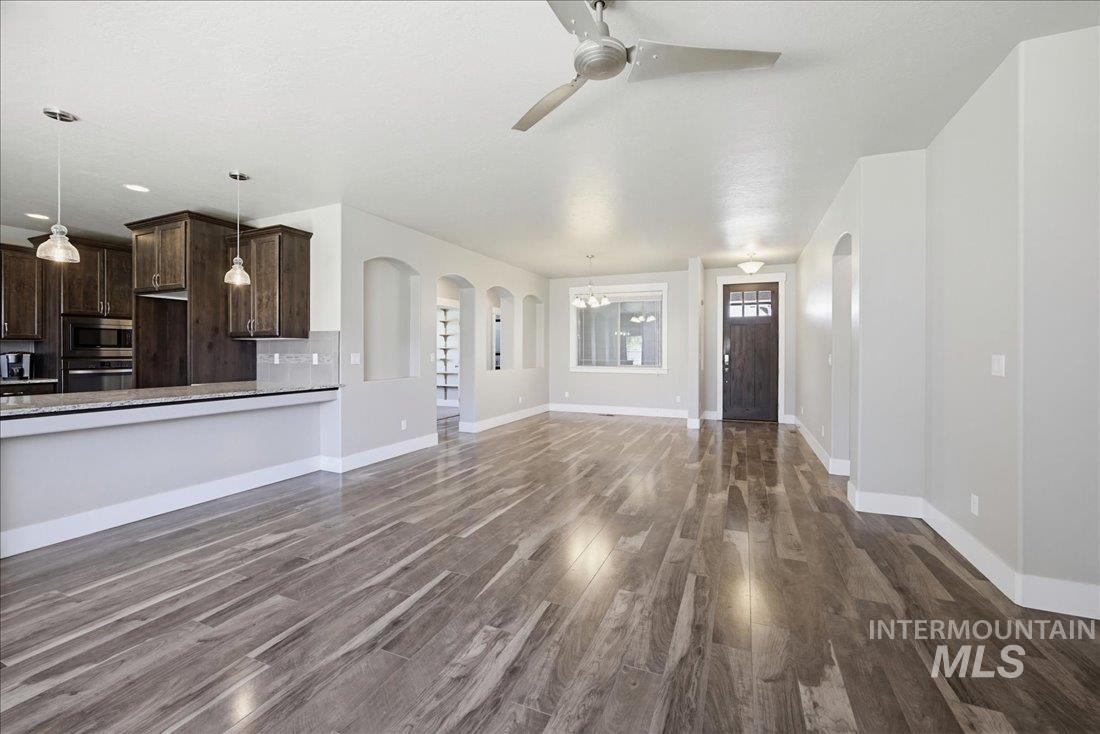 11116 W Brett Drive Property Photo 12