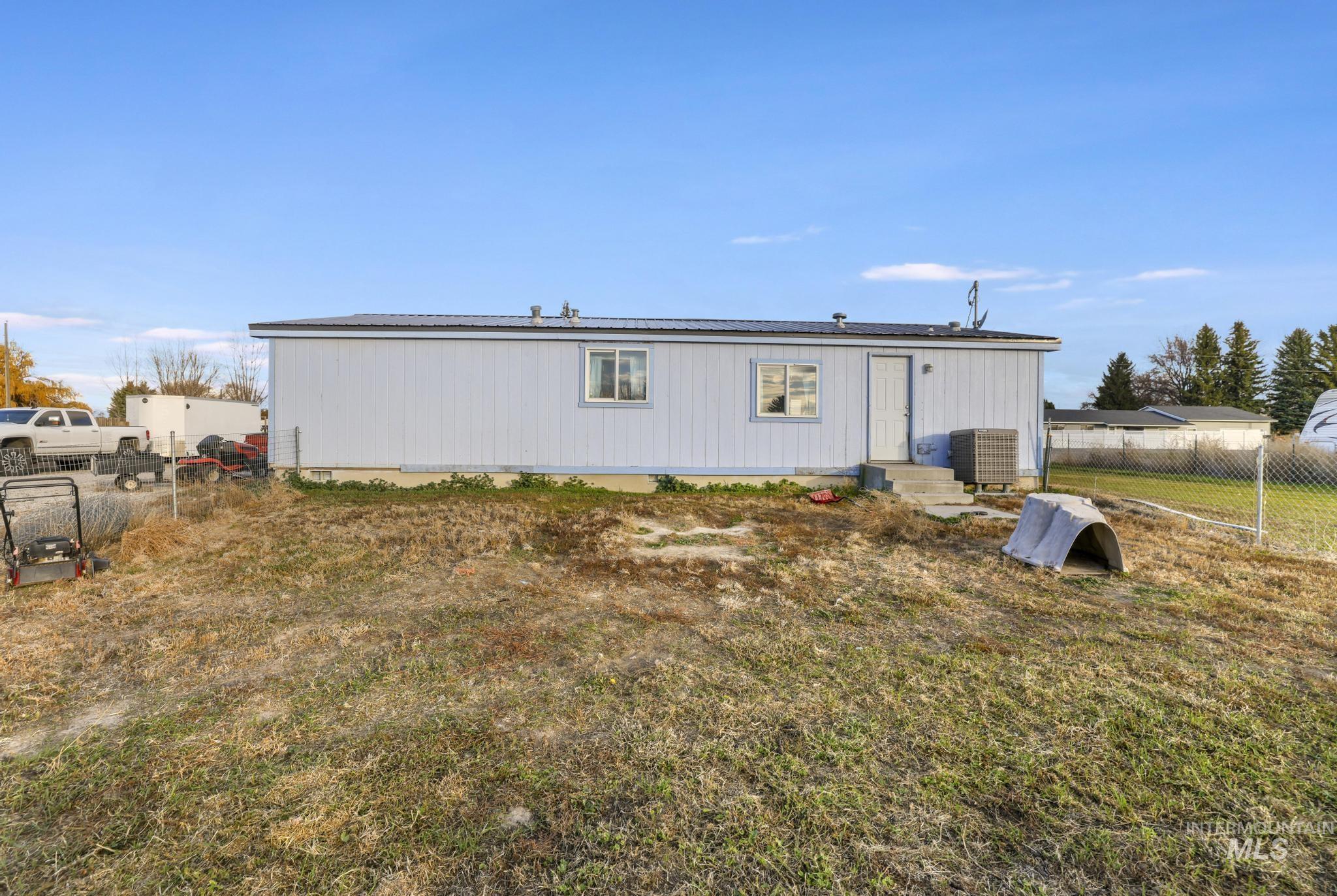 89 S 860 Road West Property Photo 20