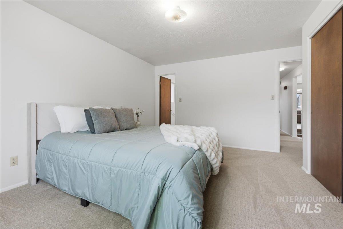 8315 W Valley View Dr Property Photo 17