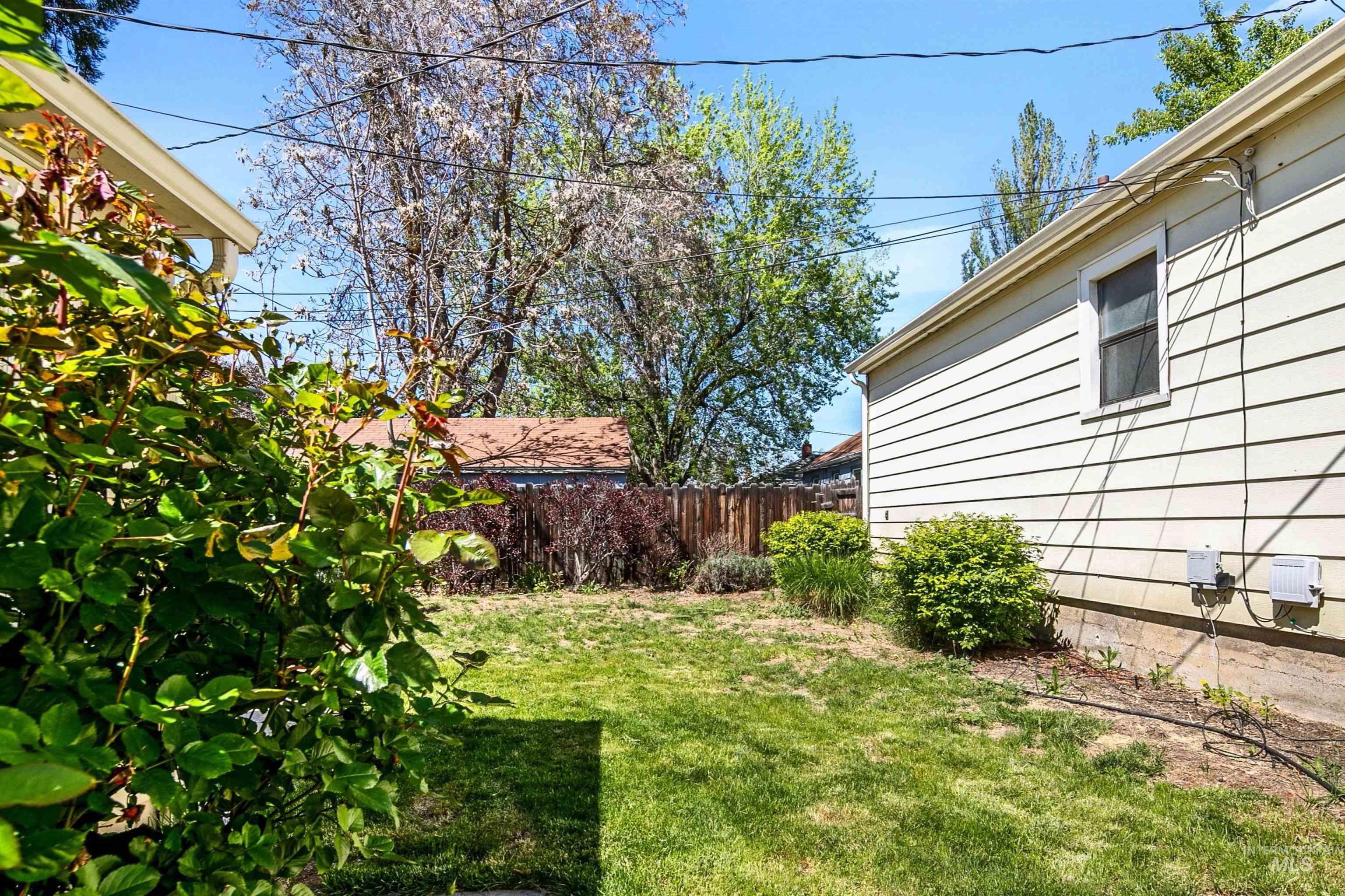 723 S Opal Street Property Photo 35
