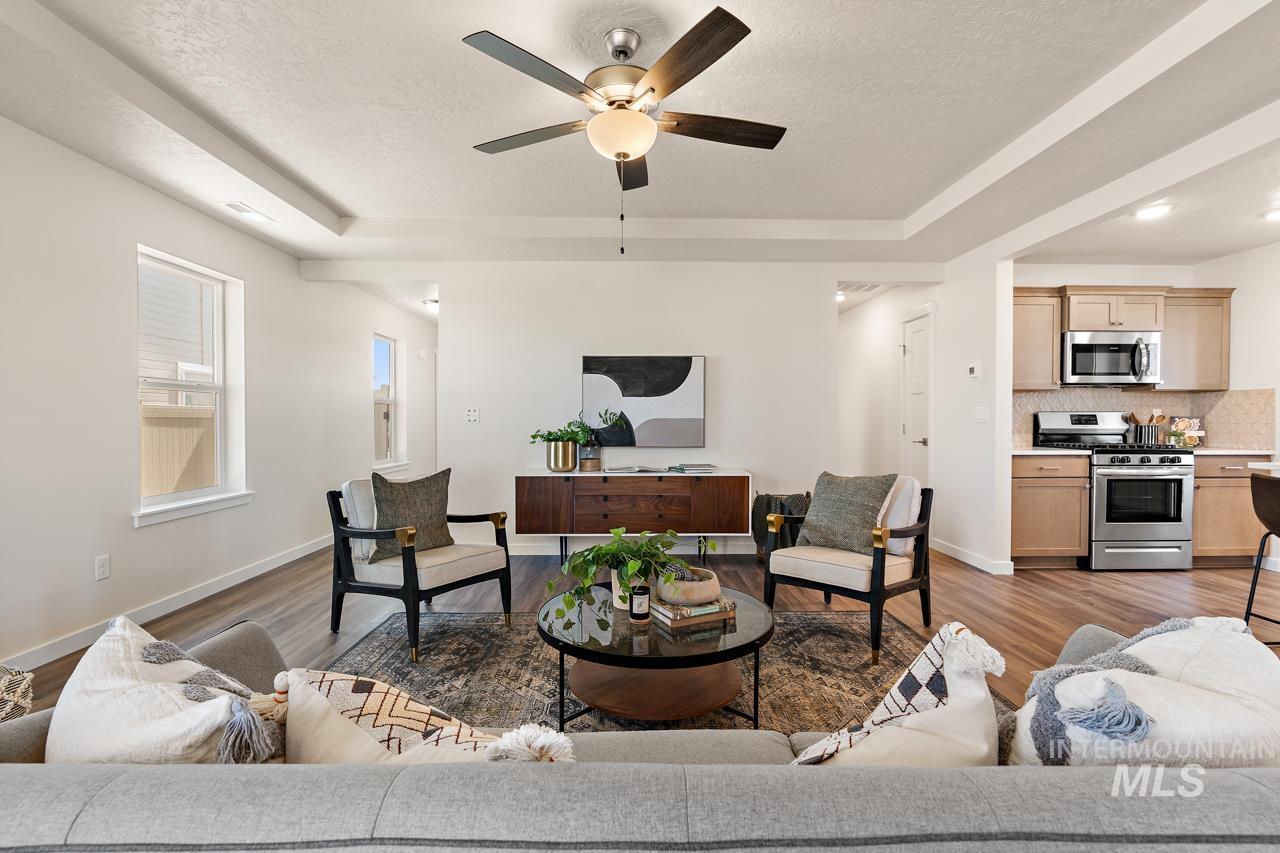 17581 Moon Ridge Pl Property Photo 14
