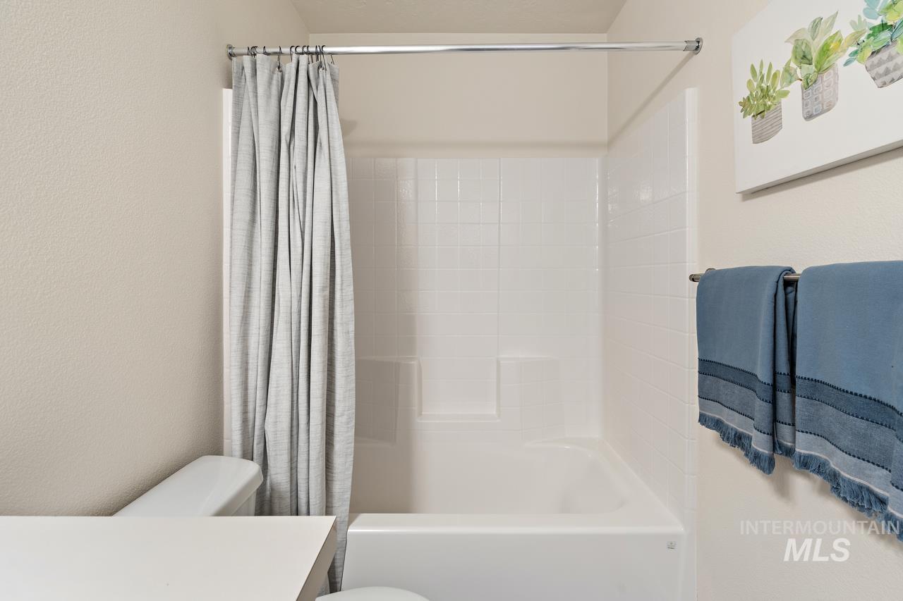 17581 Moon Ridge Pl Property Photo 28