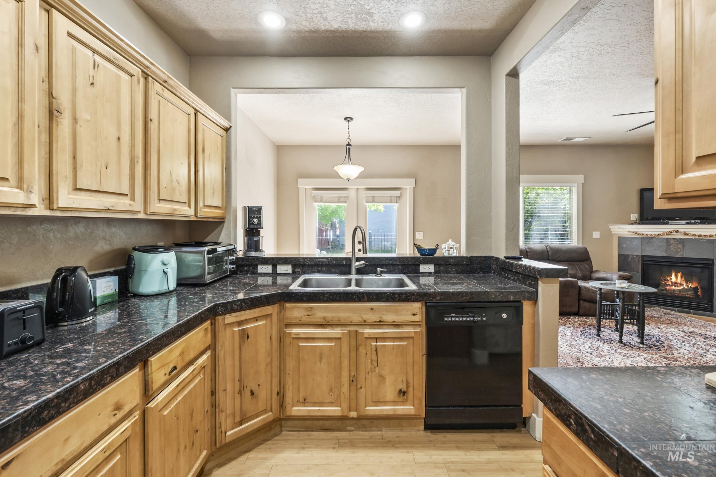5233 W Morris Hill Rd Property Photo 16