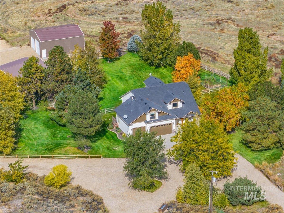 18593 S Pleasant Valley Rd Property Photo