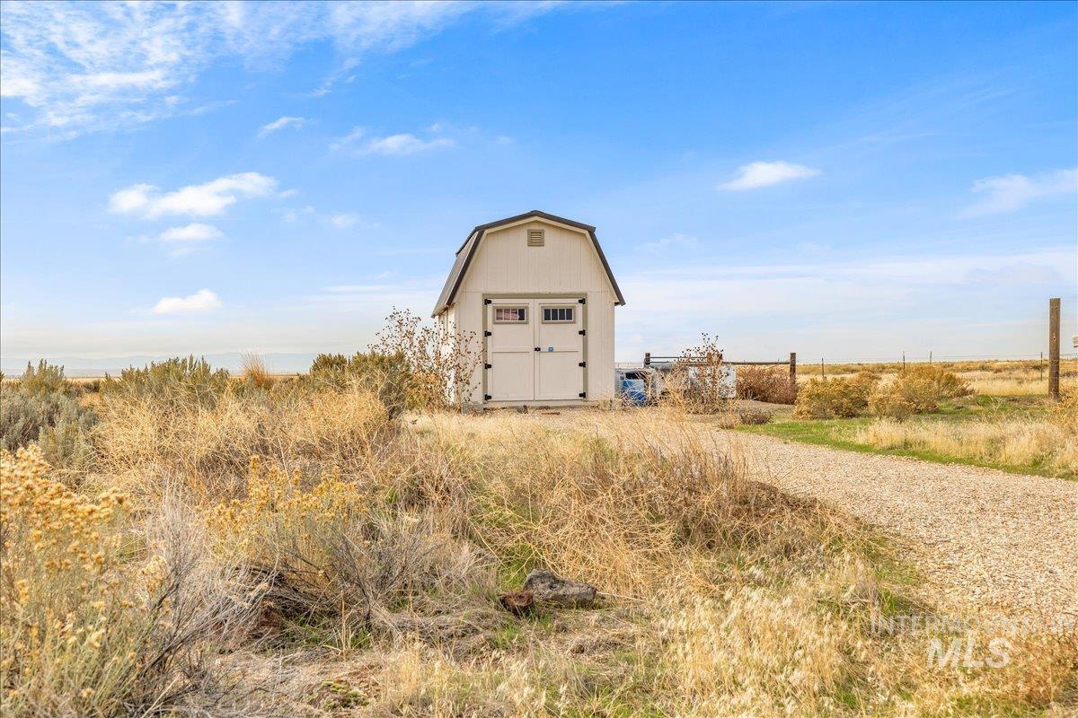 18593 S Pleasant Valley Rd Property Photo 35