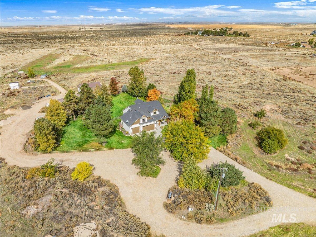 18593 S Pleasant Valley Rd Property Photo 37