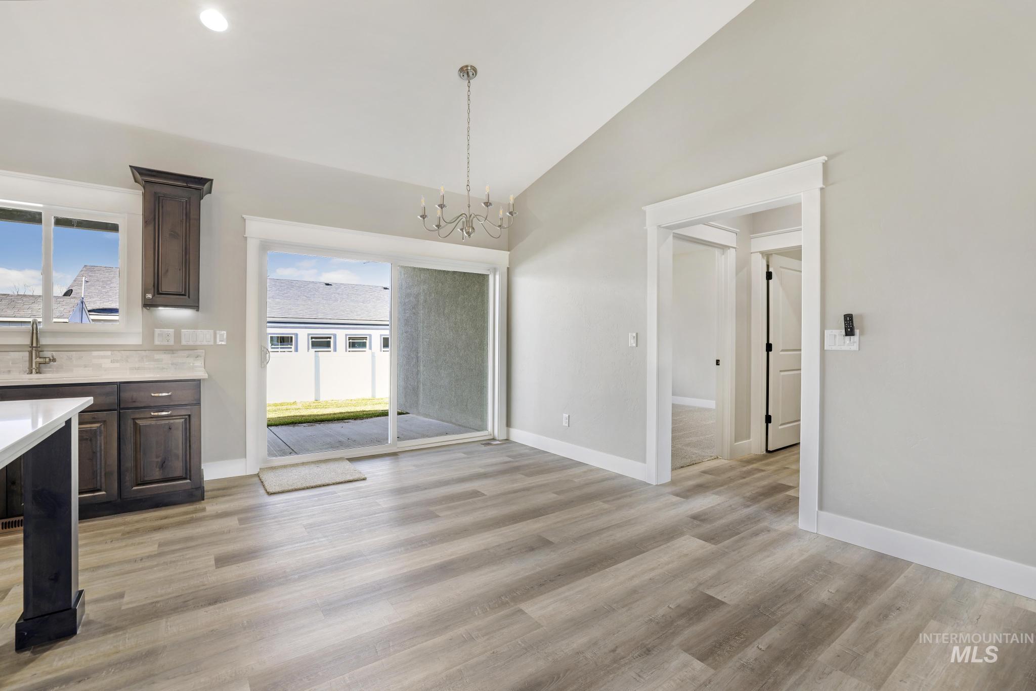 298 Sandi Road Property Photo 8