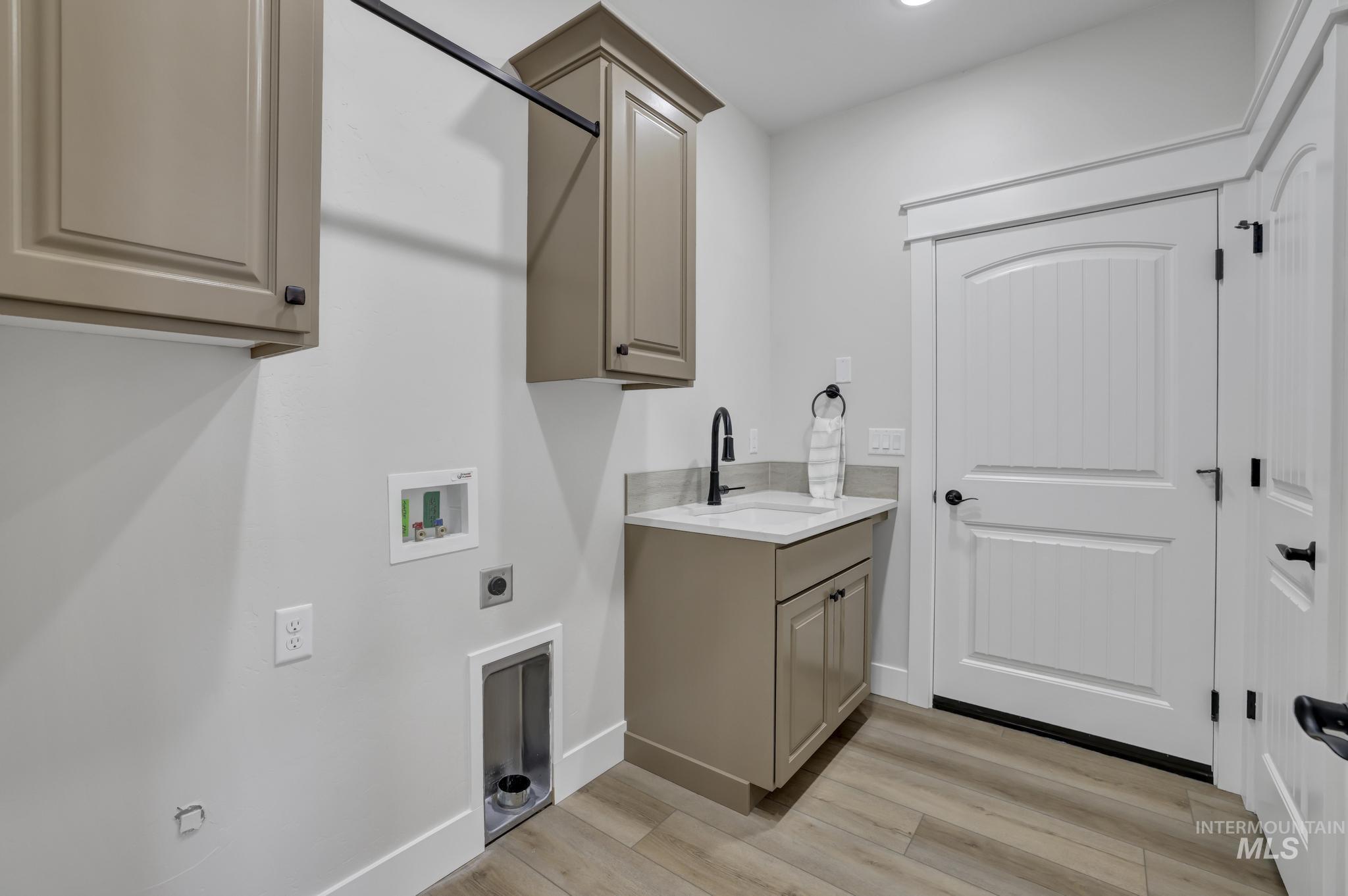 298 Sandi Road Property Photo 12
