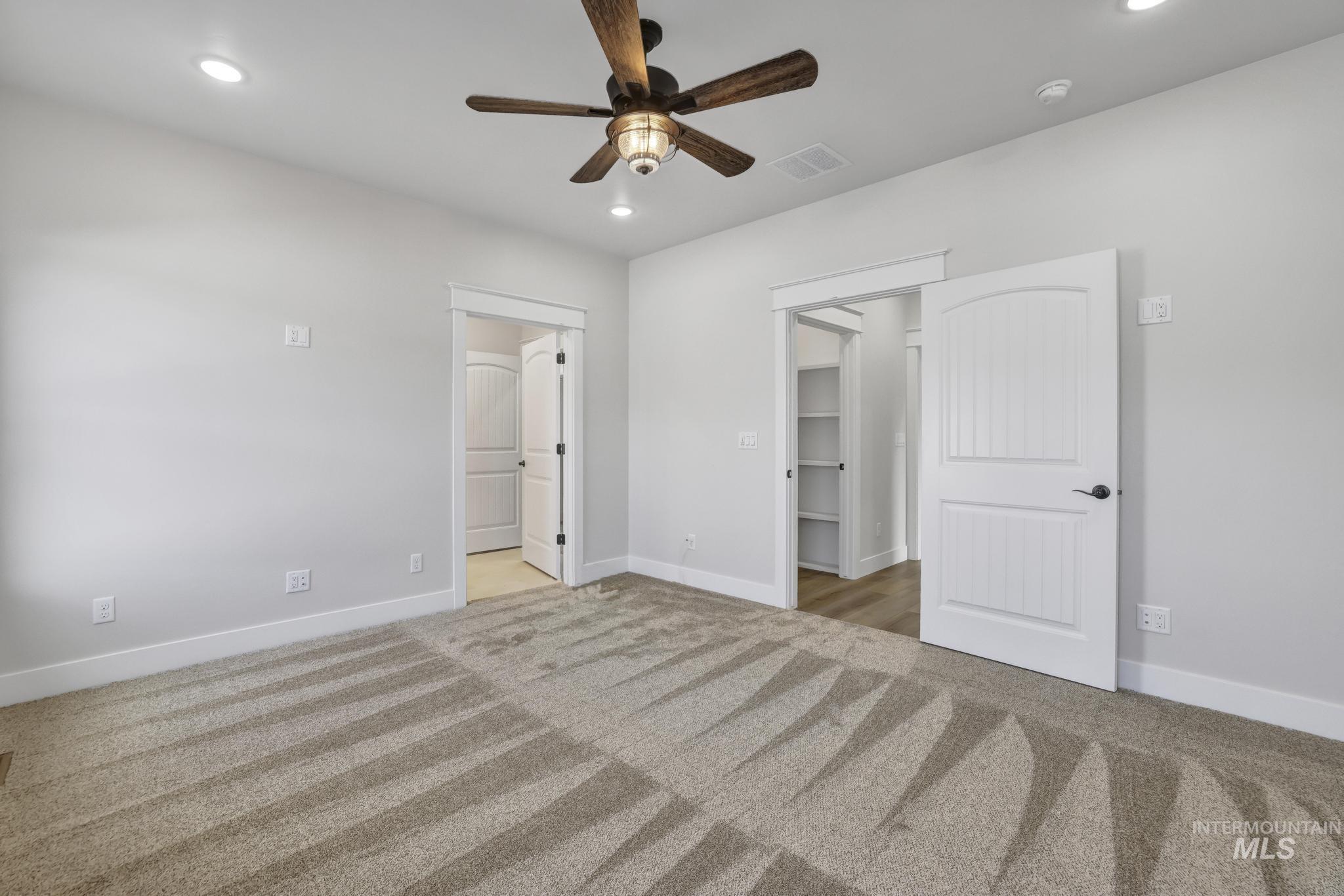 298 Sandi Road Property Photo 14