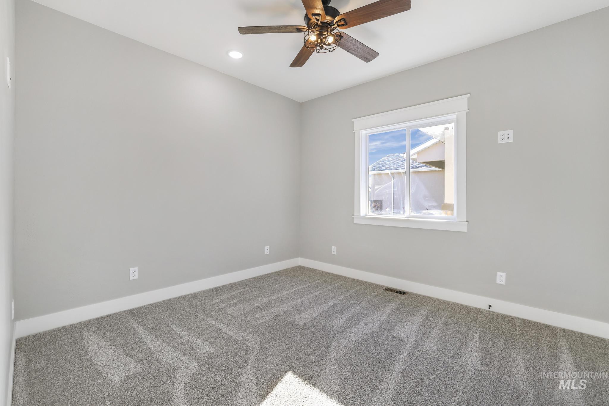 298 Sandi Road Property Photo 23