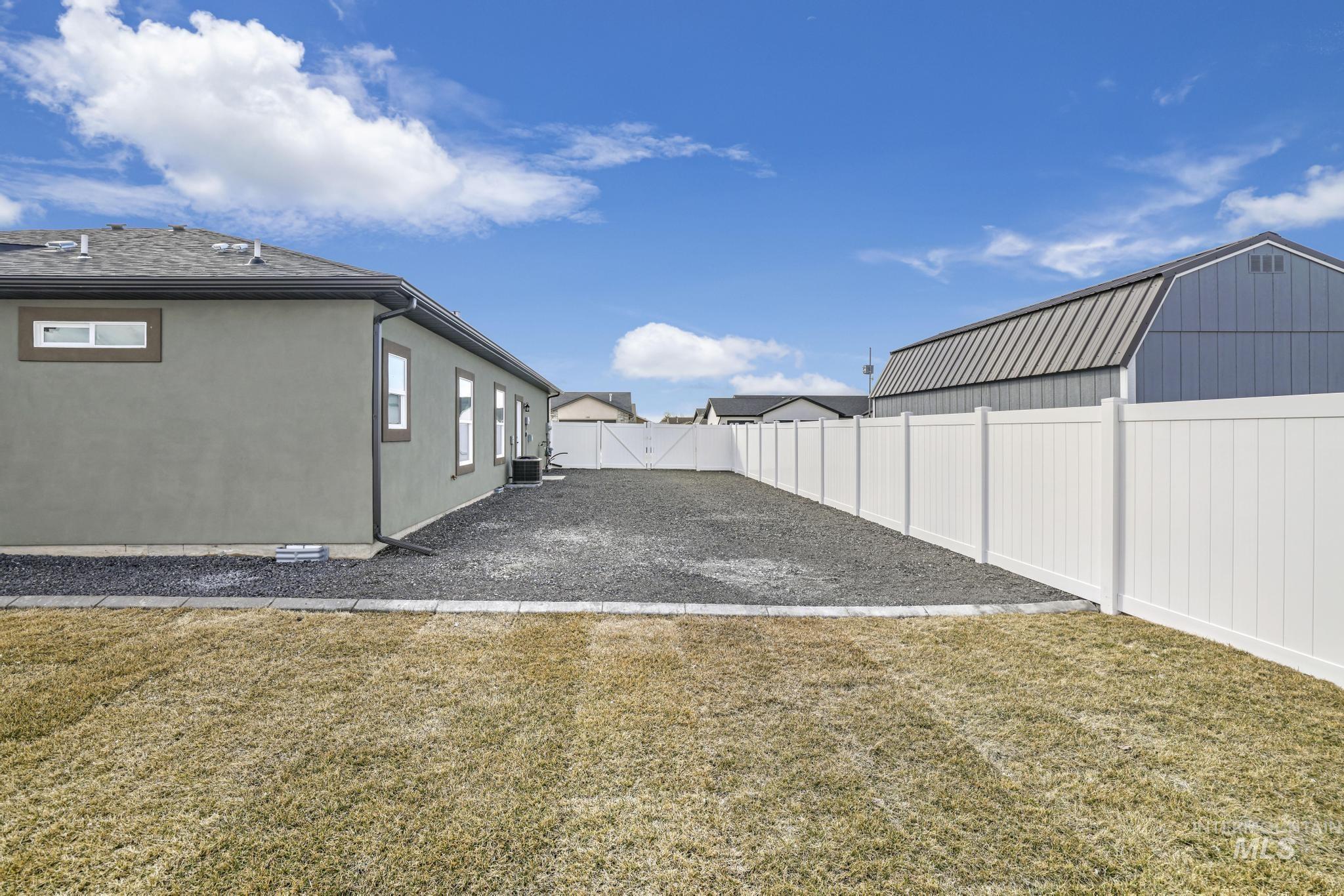 298 Sandi Road Property Photo 28