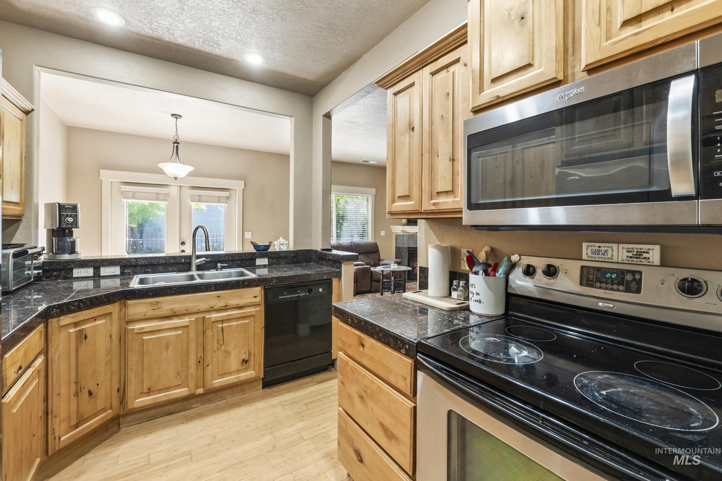 5233 W Morris Hill Rd Property Photo 12