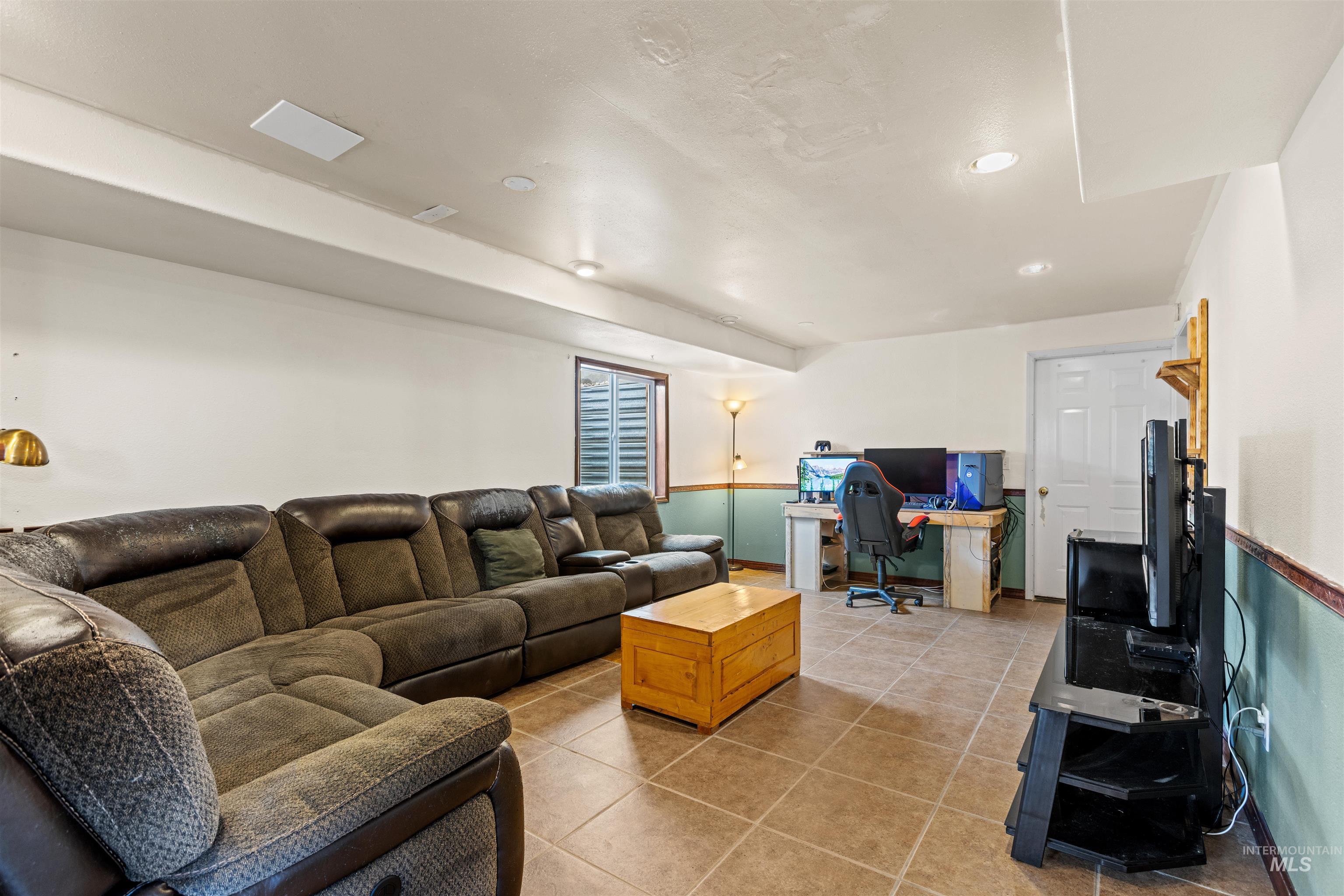 9434 Bonanza Ln Property Photo 27