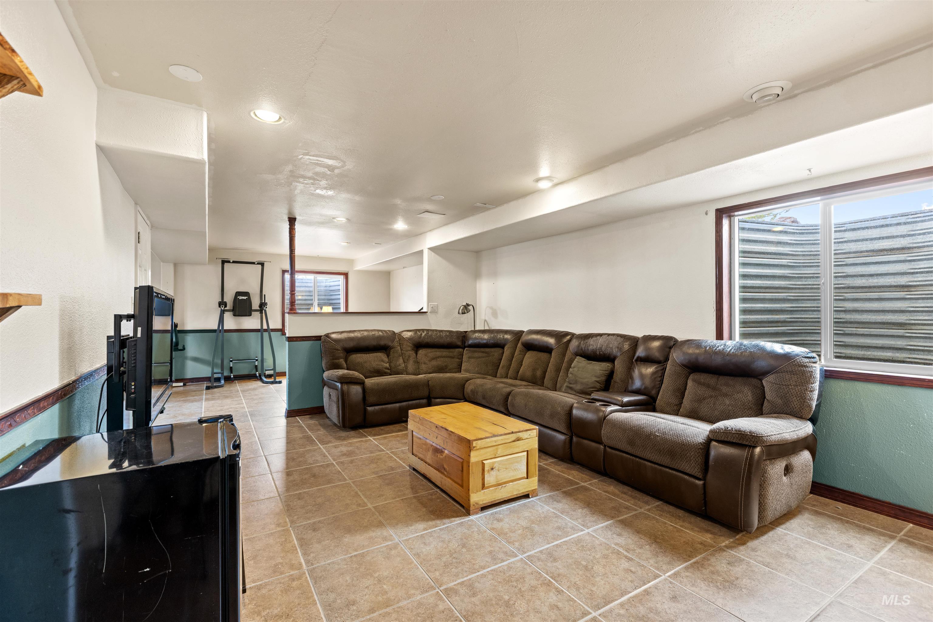 9434 Bonanza Ln Property Photo 29