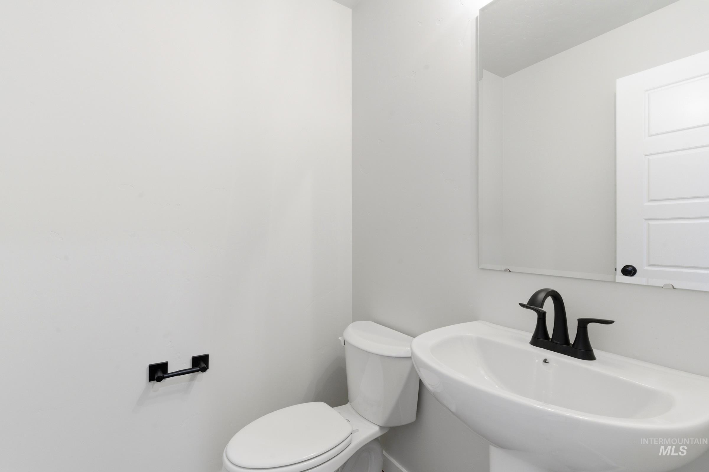 4408 N Alameda Creek Ave Property Photo 13