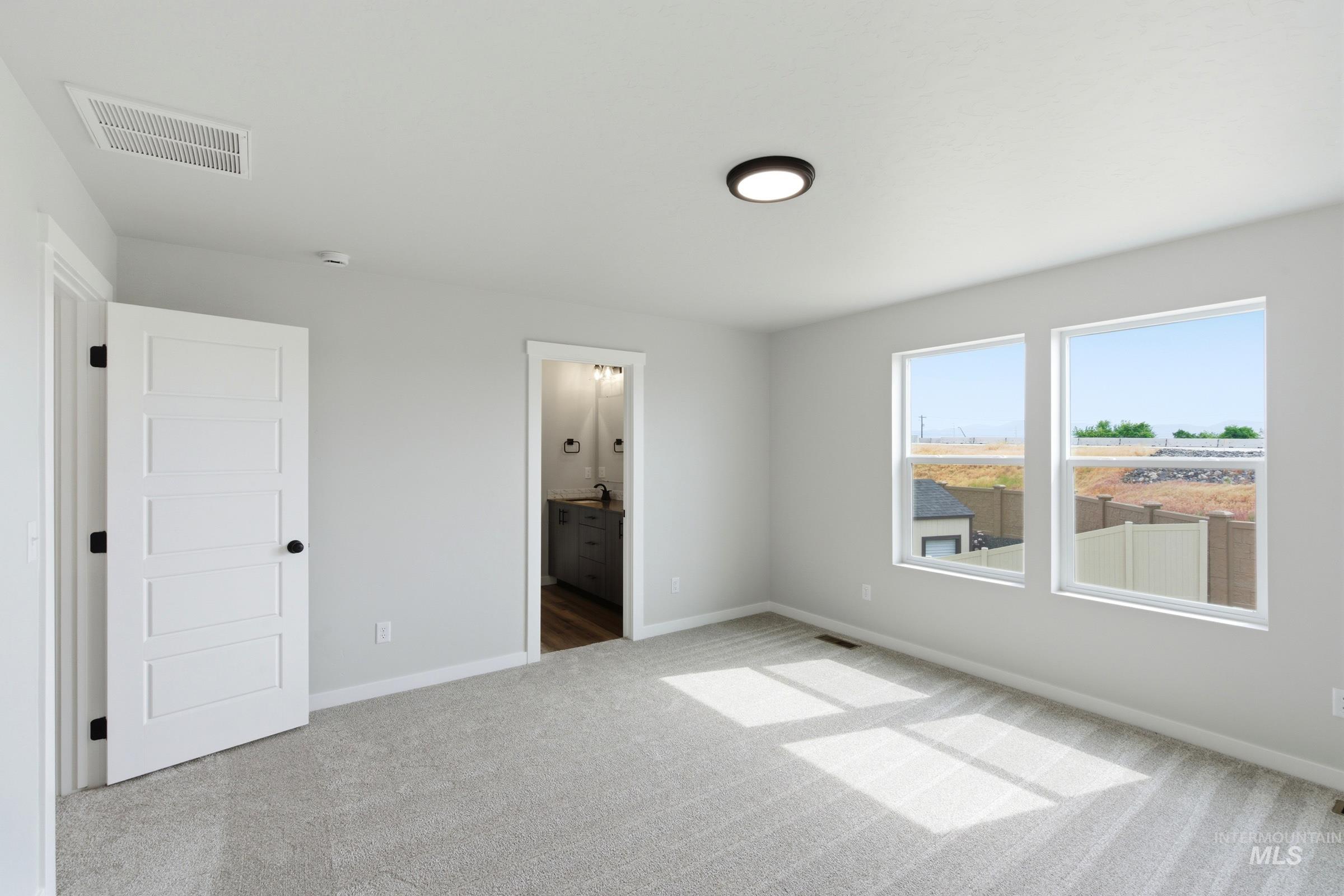 4408 N Alameda Creek Ave Property Photo 21
