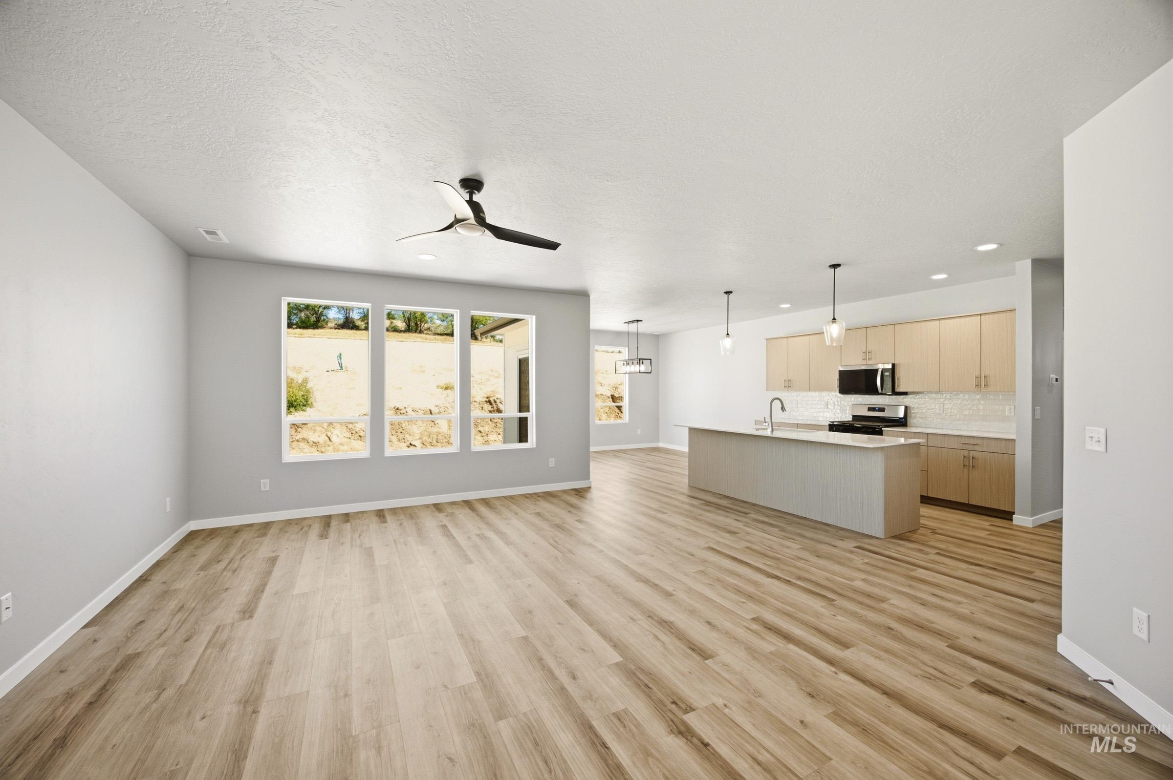 11824 W Snow Flower Dr Property Photo 8