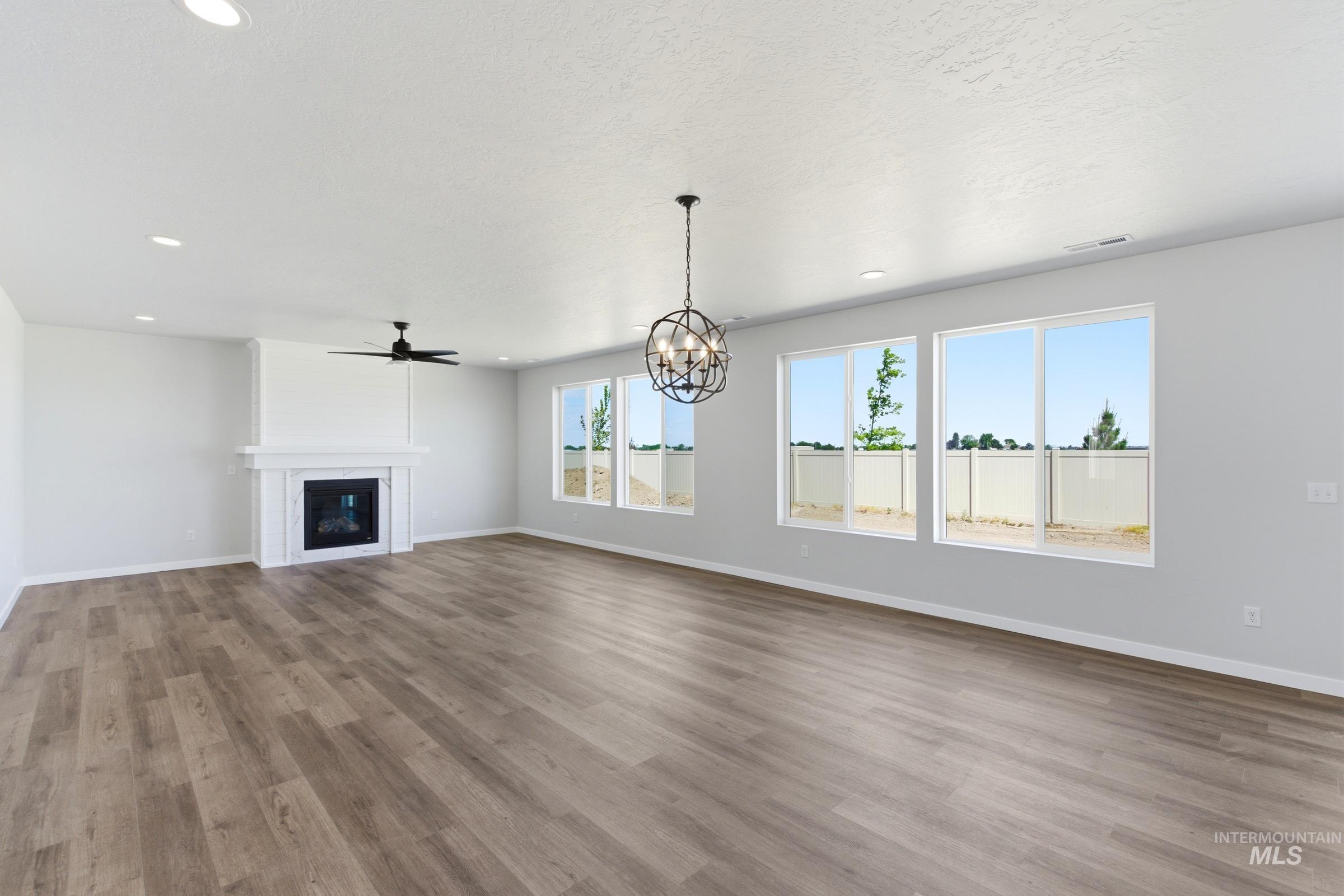 9330 W Blazing Star St Property Photo 9
