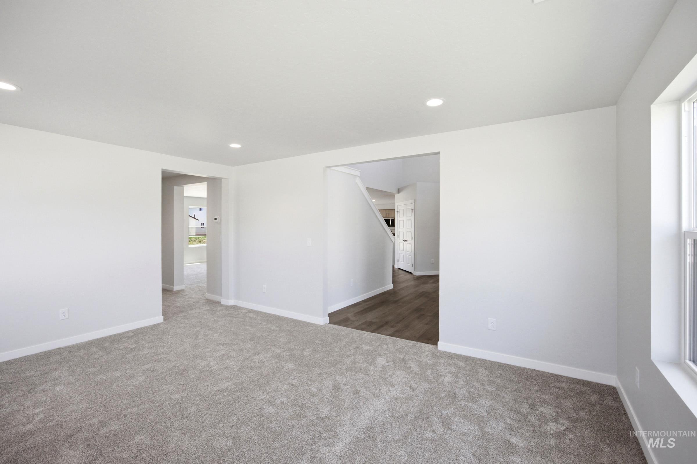 5269 E Phelps Lake Dr Property Photo 14