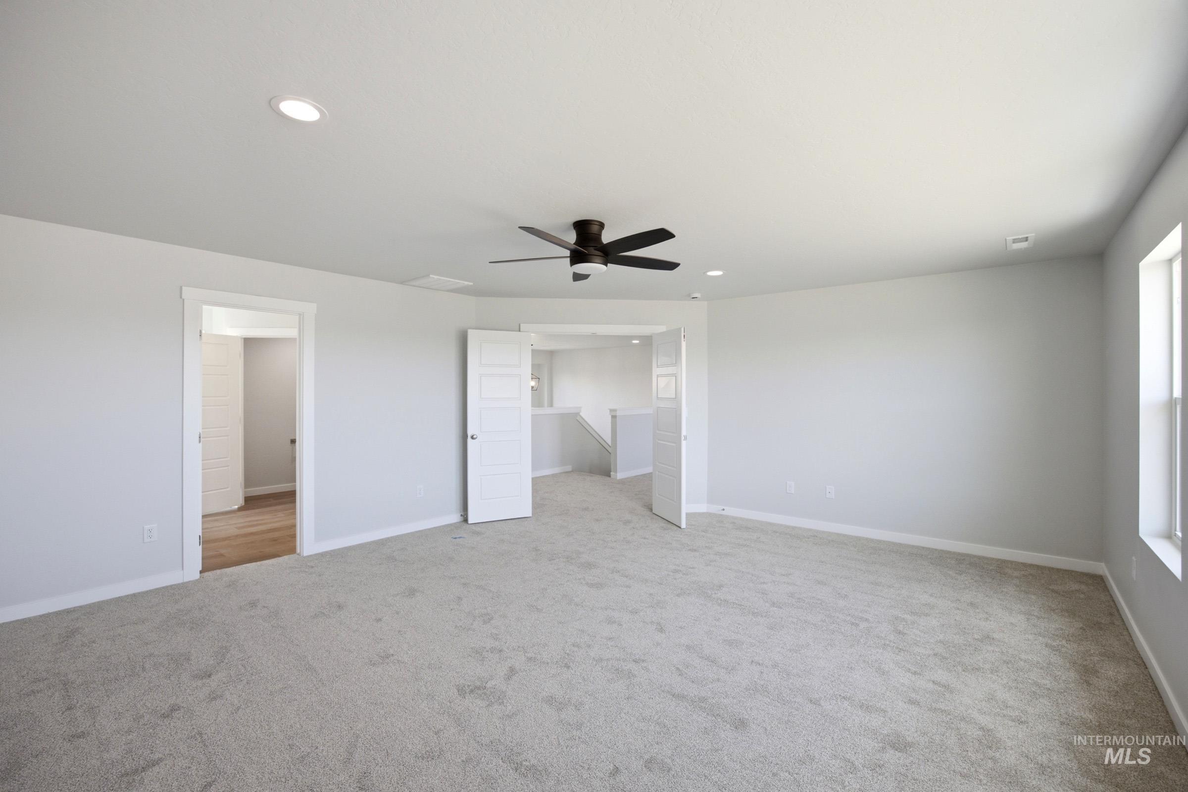 5269 E Phelps Lake Dr Property Photo 27