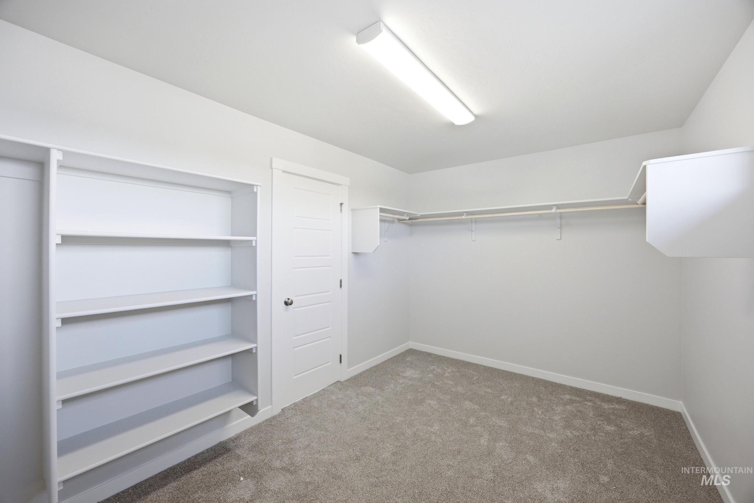 5269 E Phelps Lake Dr Property Photo 31