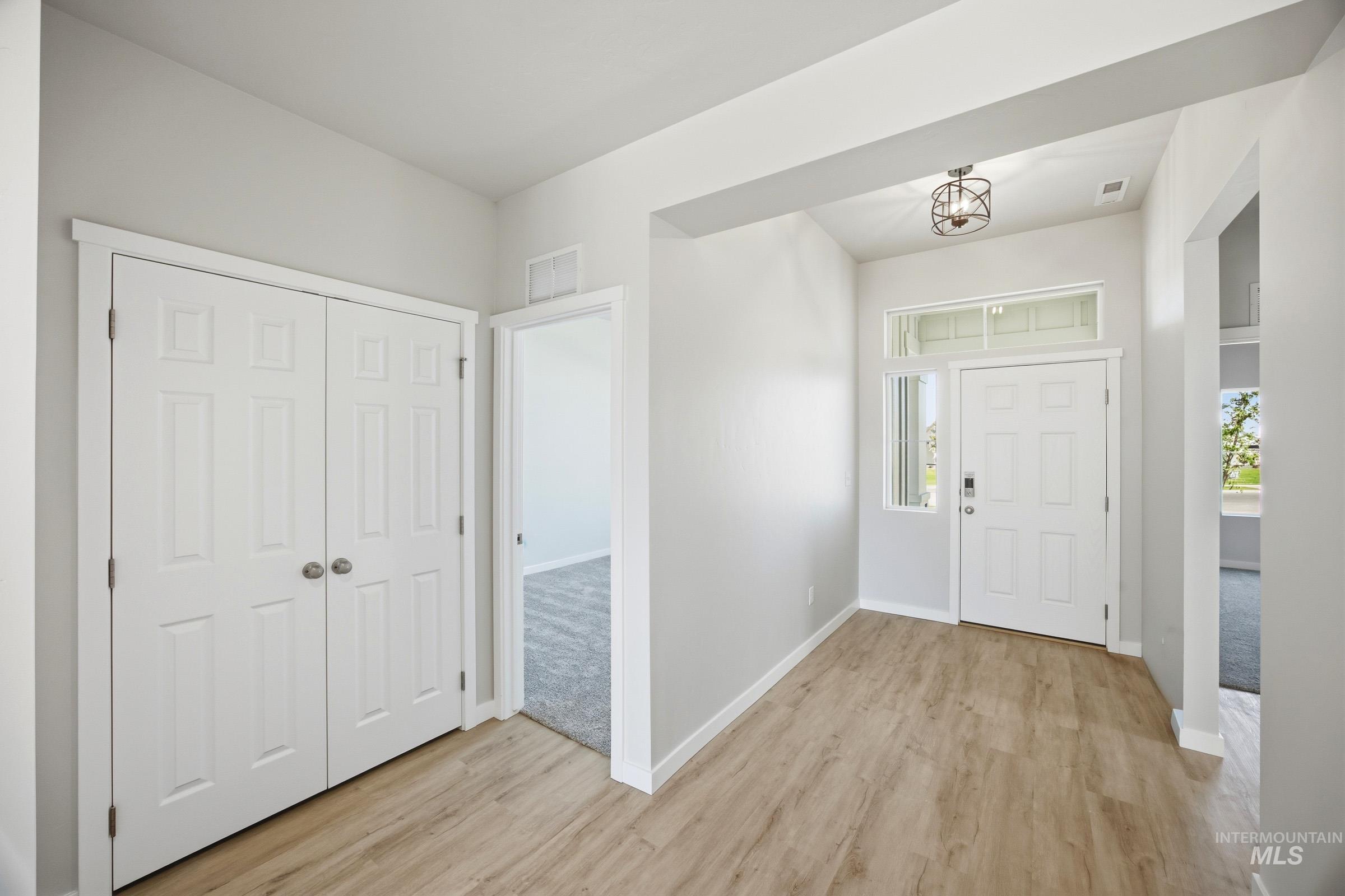 7043 E Marble Springs Dr Property Photo 10