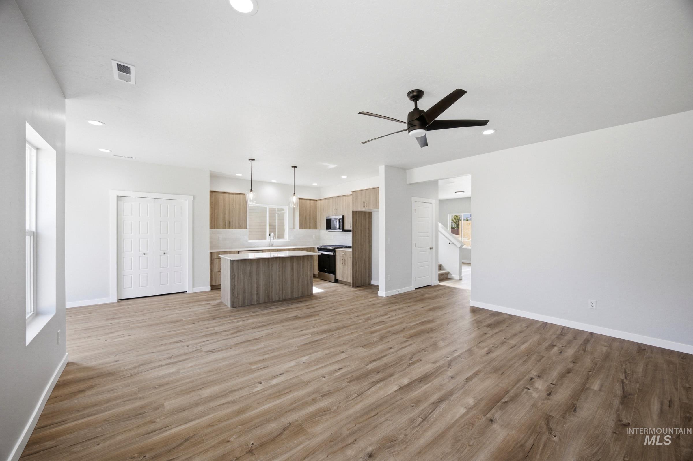 4262 E Rincon Dr Property Photo 8