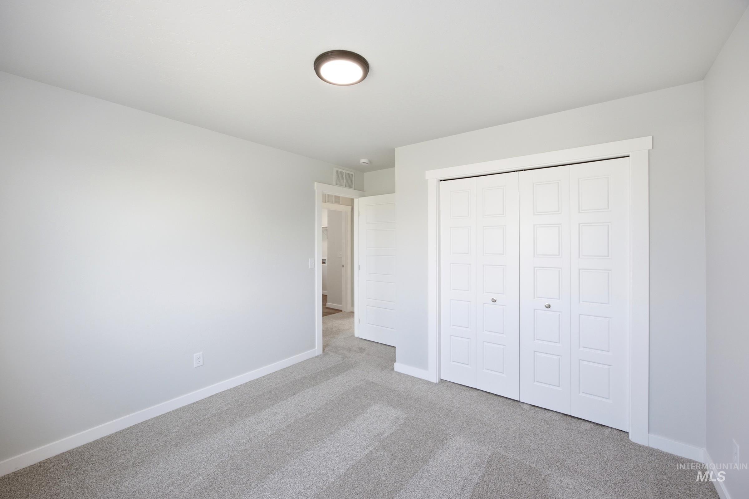 1539 W Braden Dr Property Photo 15