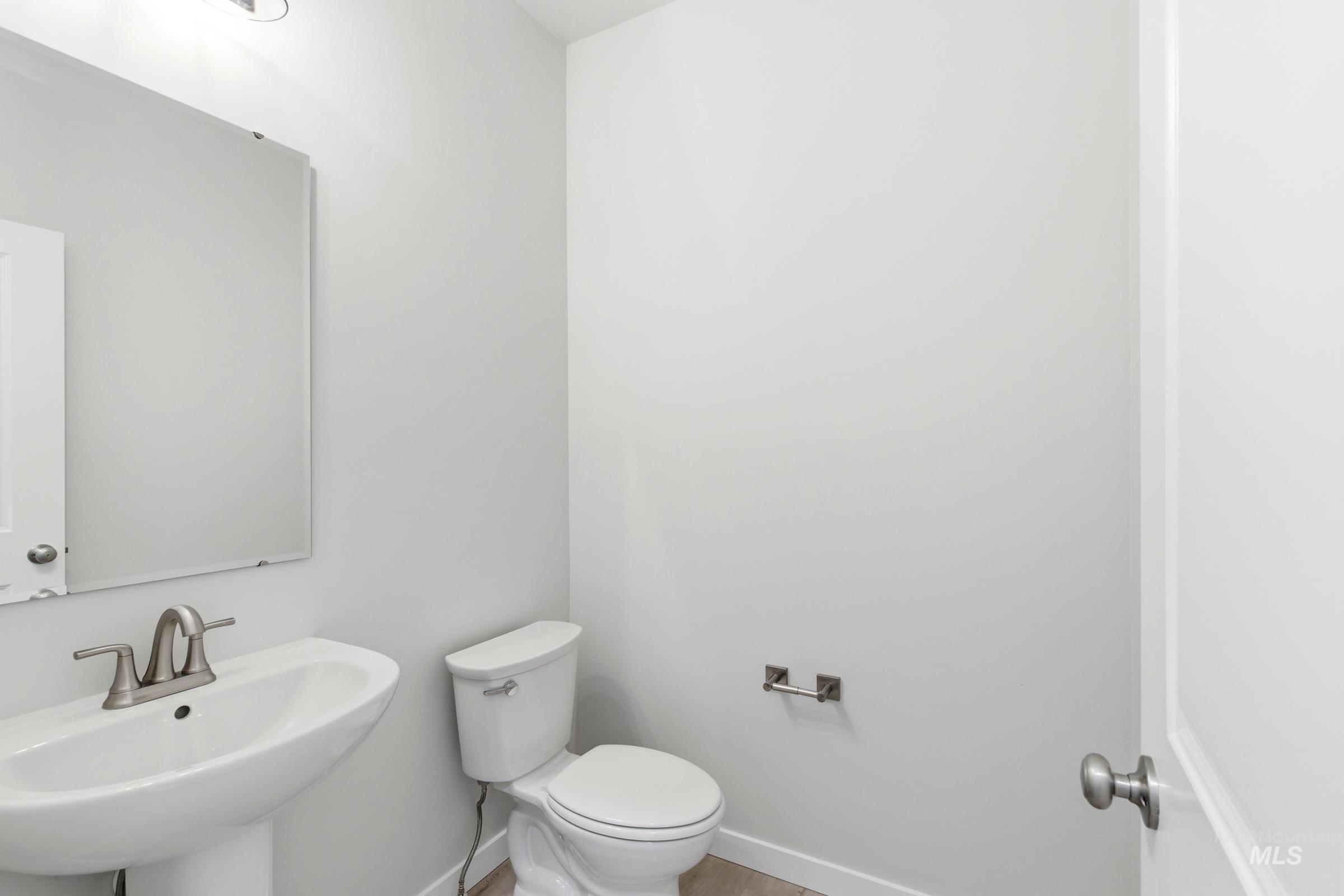 13663 Redway Ct Property Photo 24