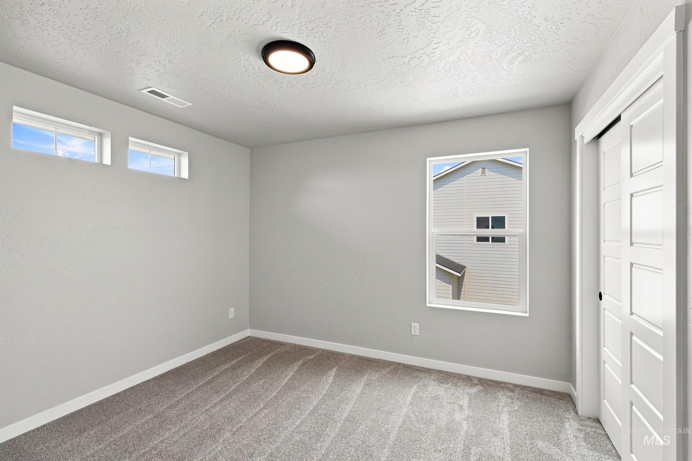 5328 S Danforth Ave Property Photo 36