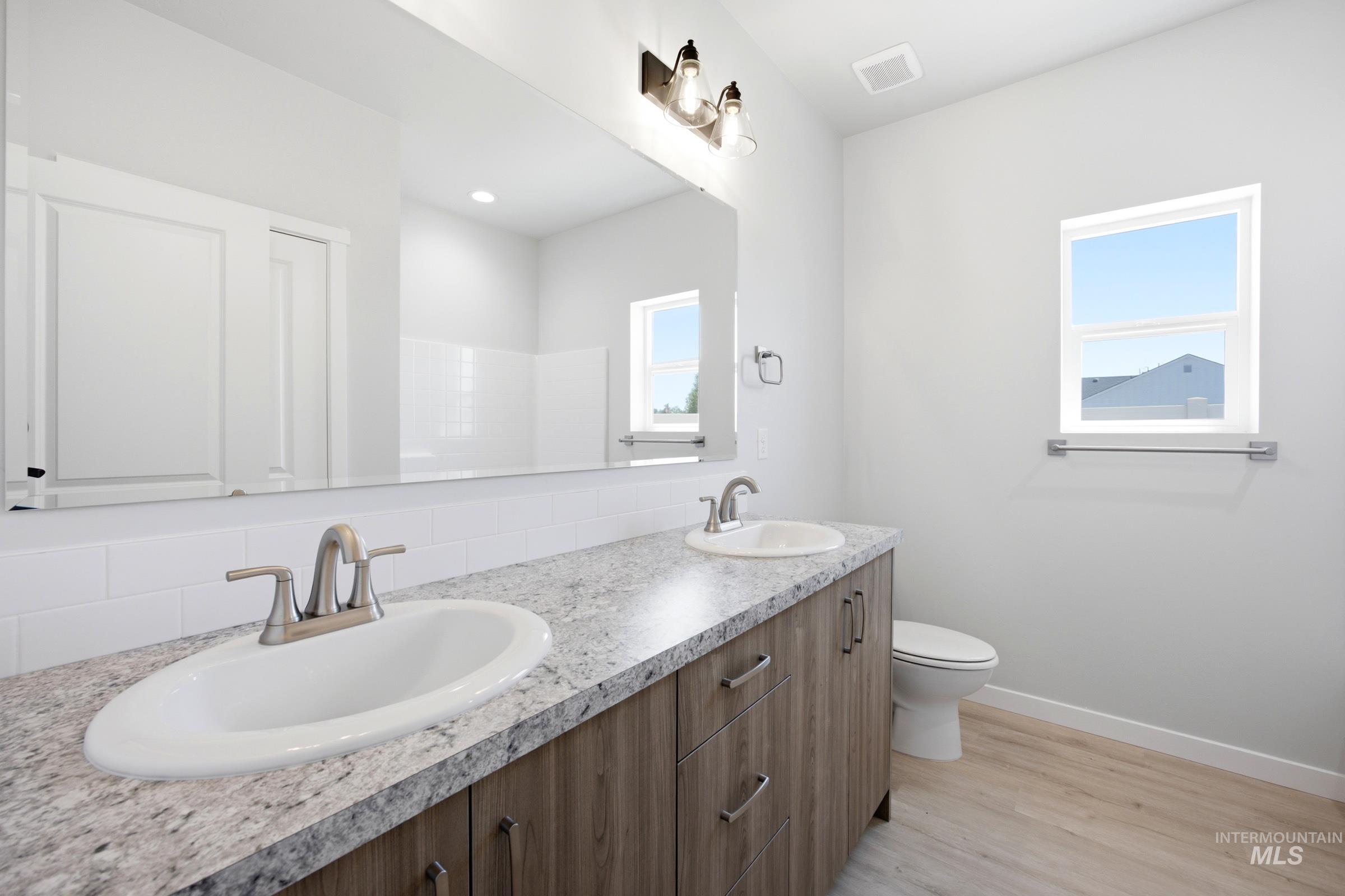 3885 E White Plains St Property Photo 22