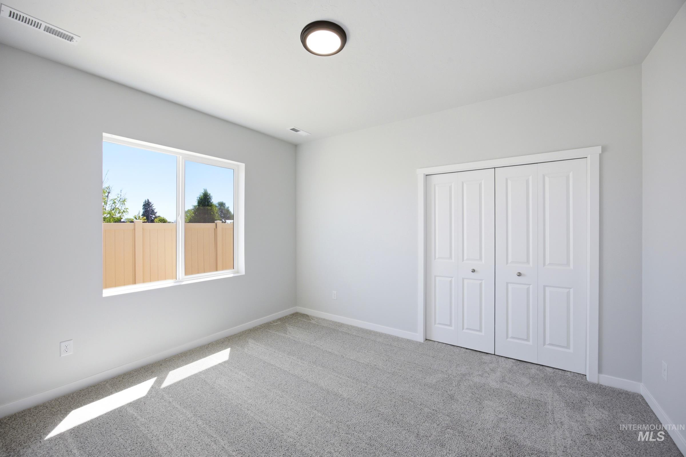 3885 E White Plains St Property Photo 25