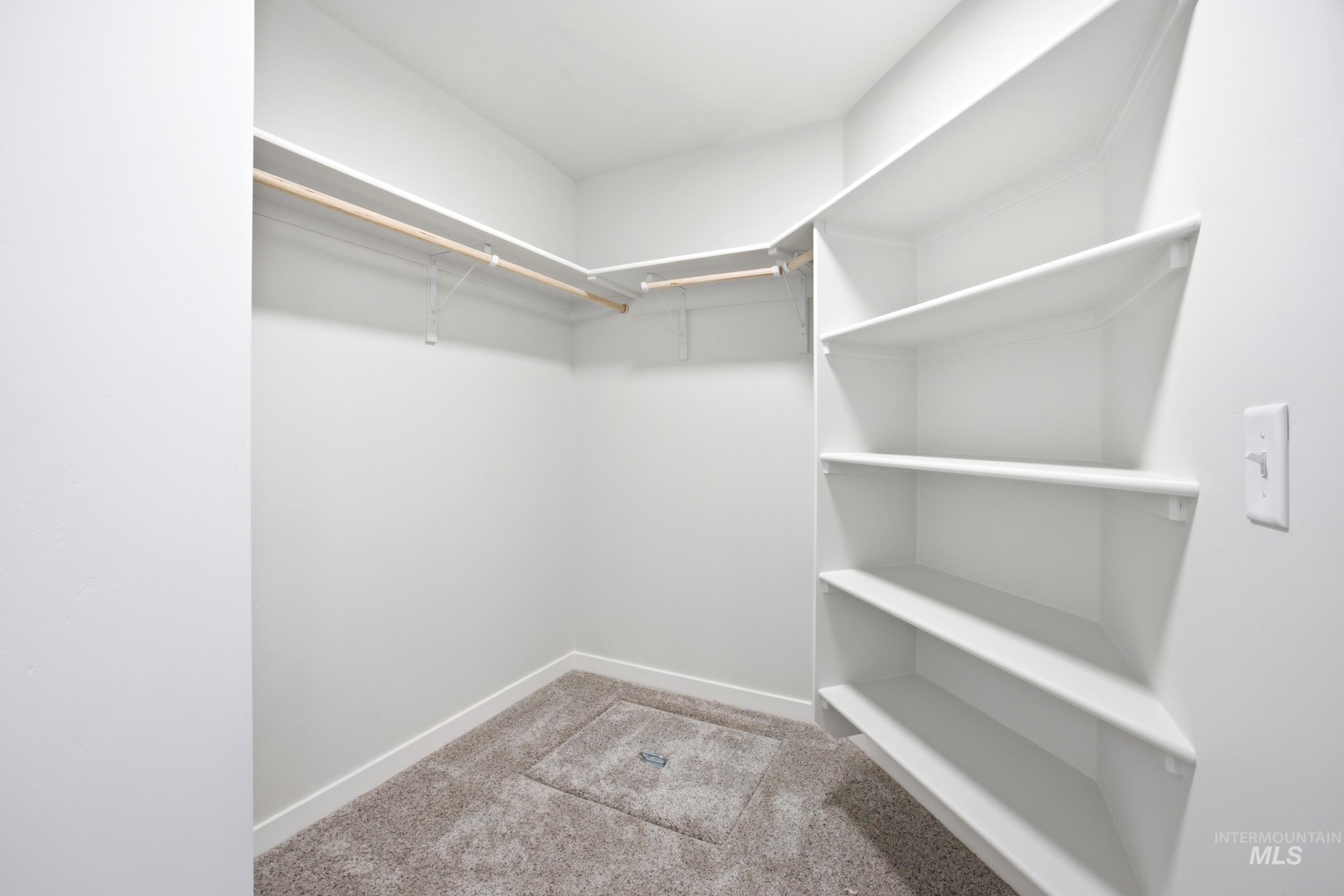 16655 N Shorthorn Lp Property Photo 12