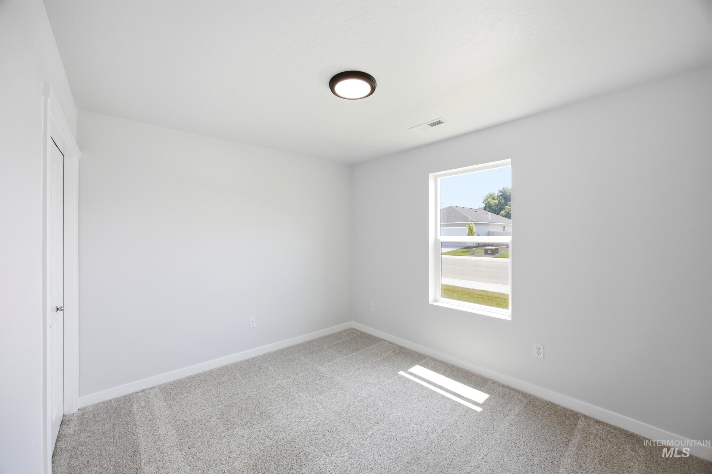 16655 N Shorthorn Lp Property Photo 16