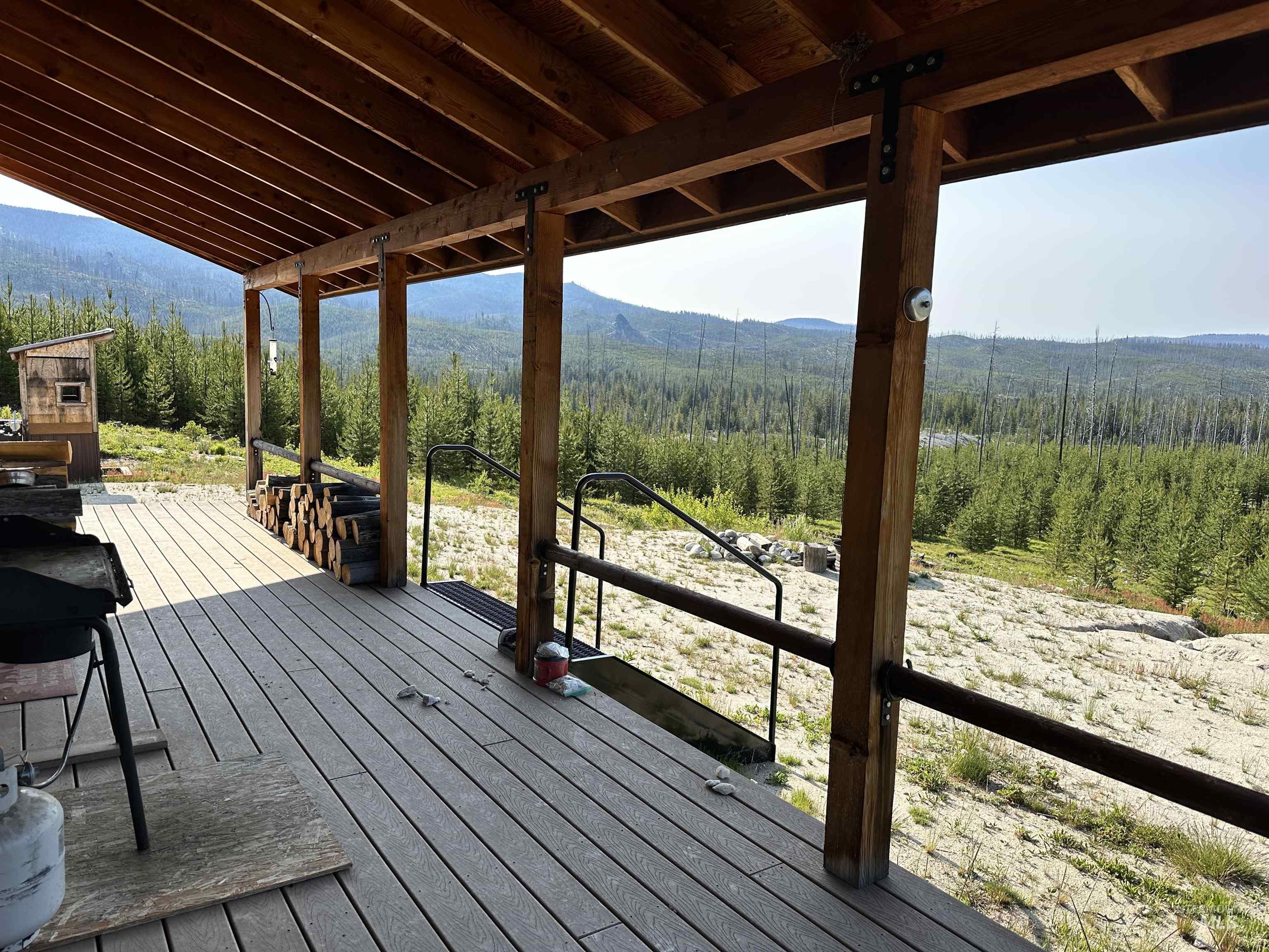 532 Warren Creek Road Property Photo 4