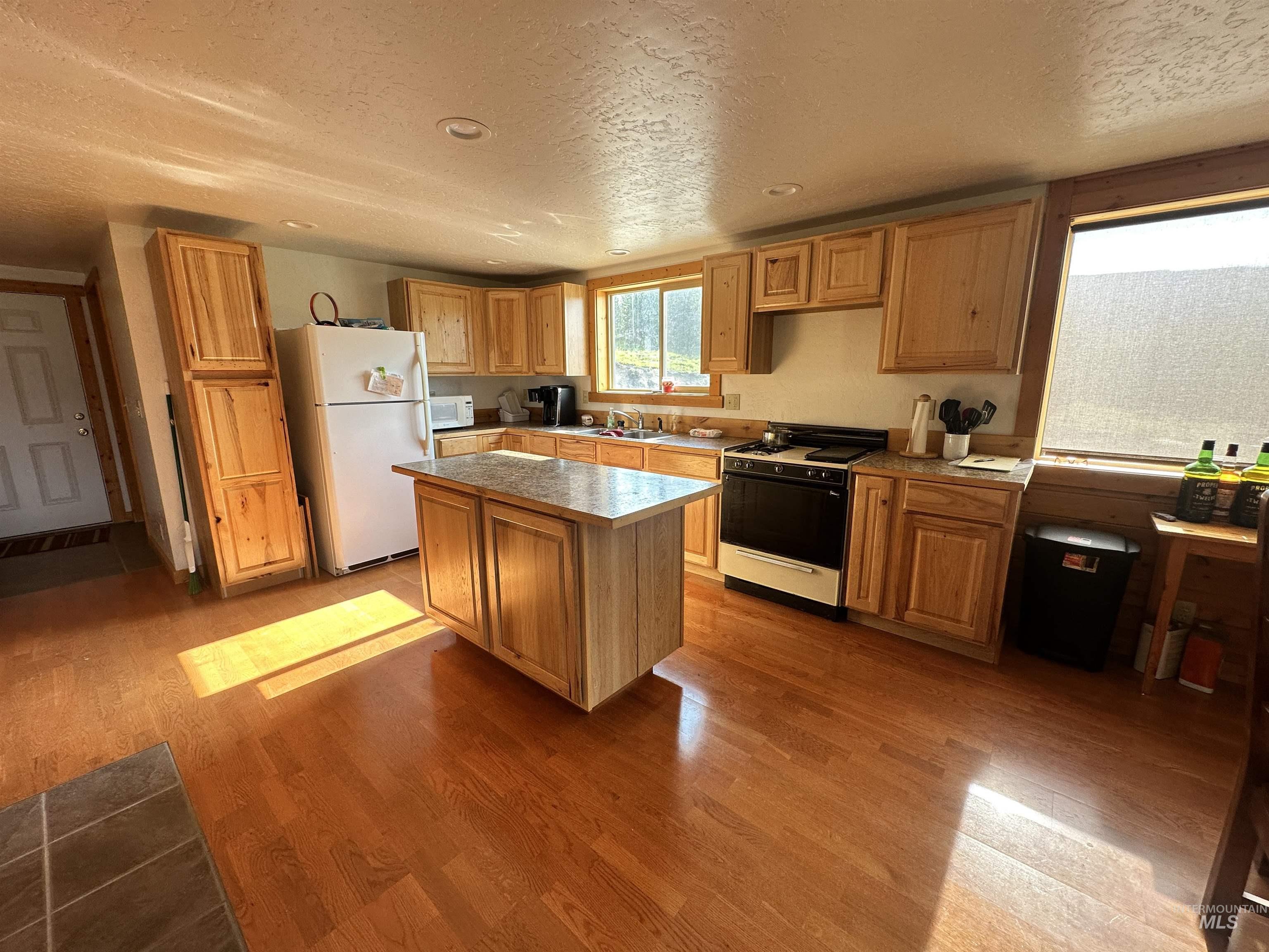 532 Warren Creek Road Property Photo 7