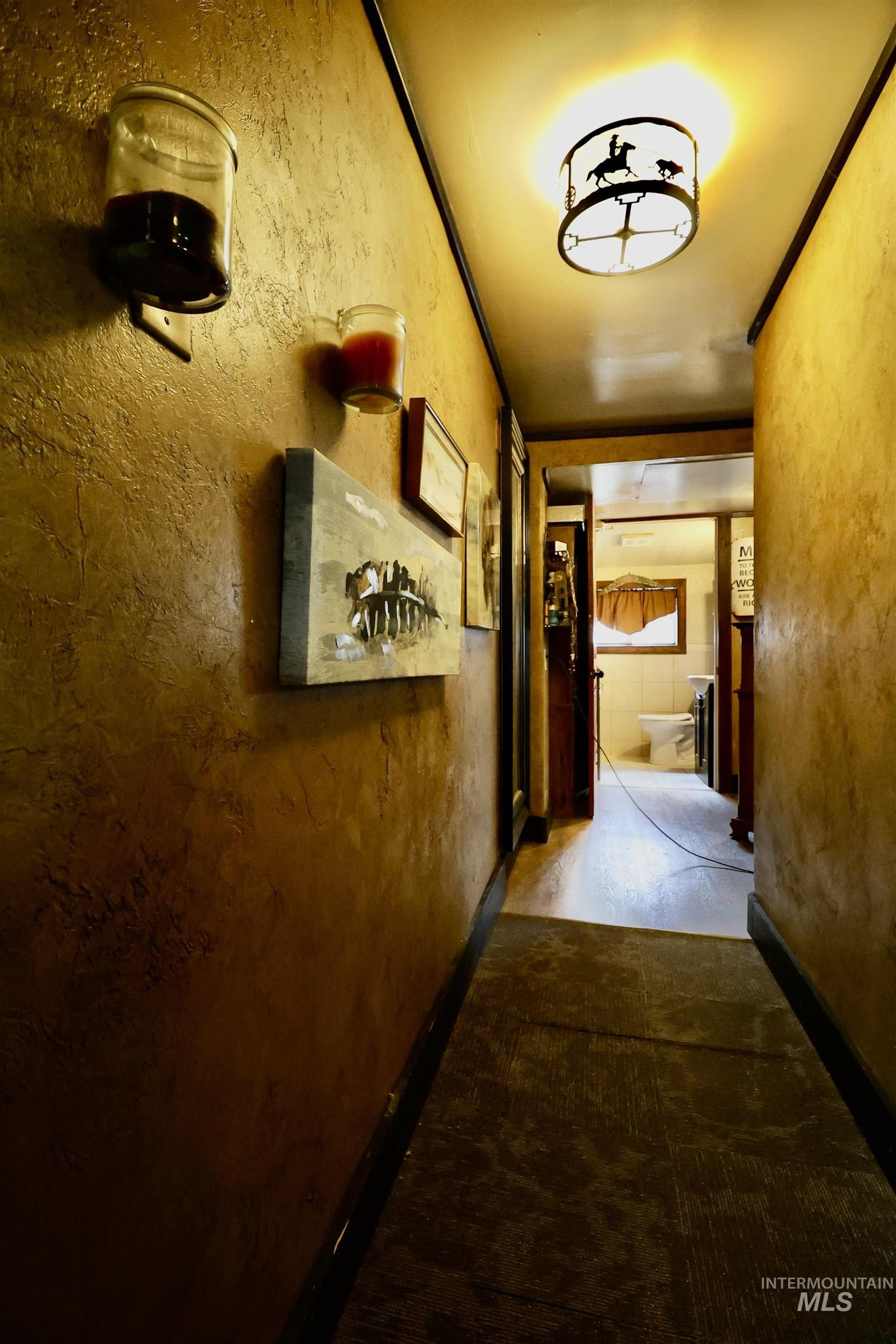 306 Wroten St Property Photo 44