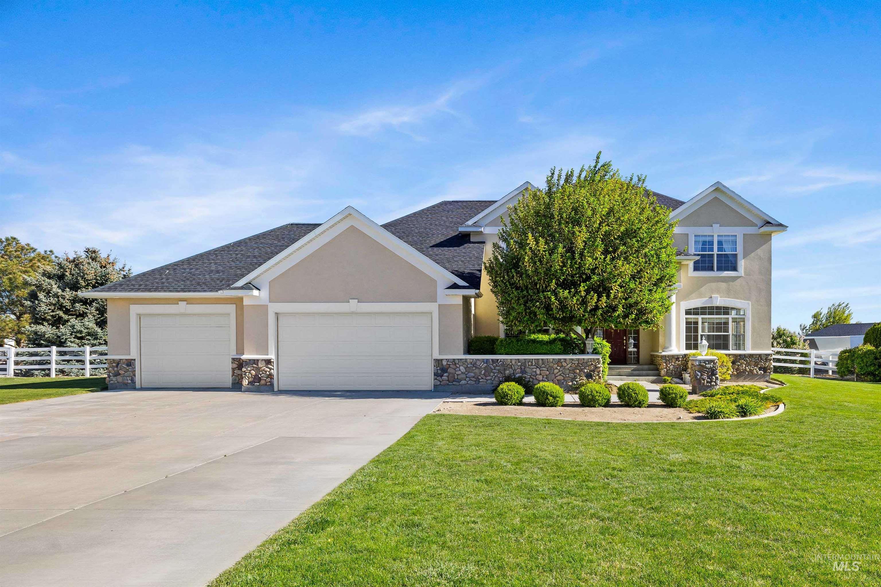 2522 E 3719 N Property Photo 1