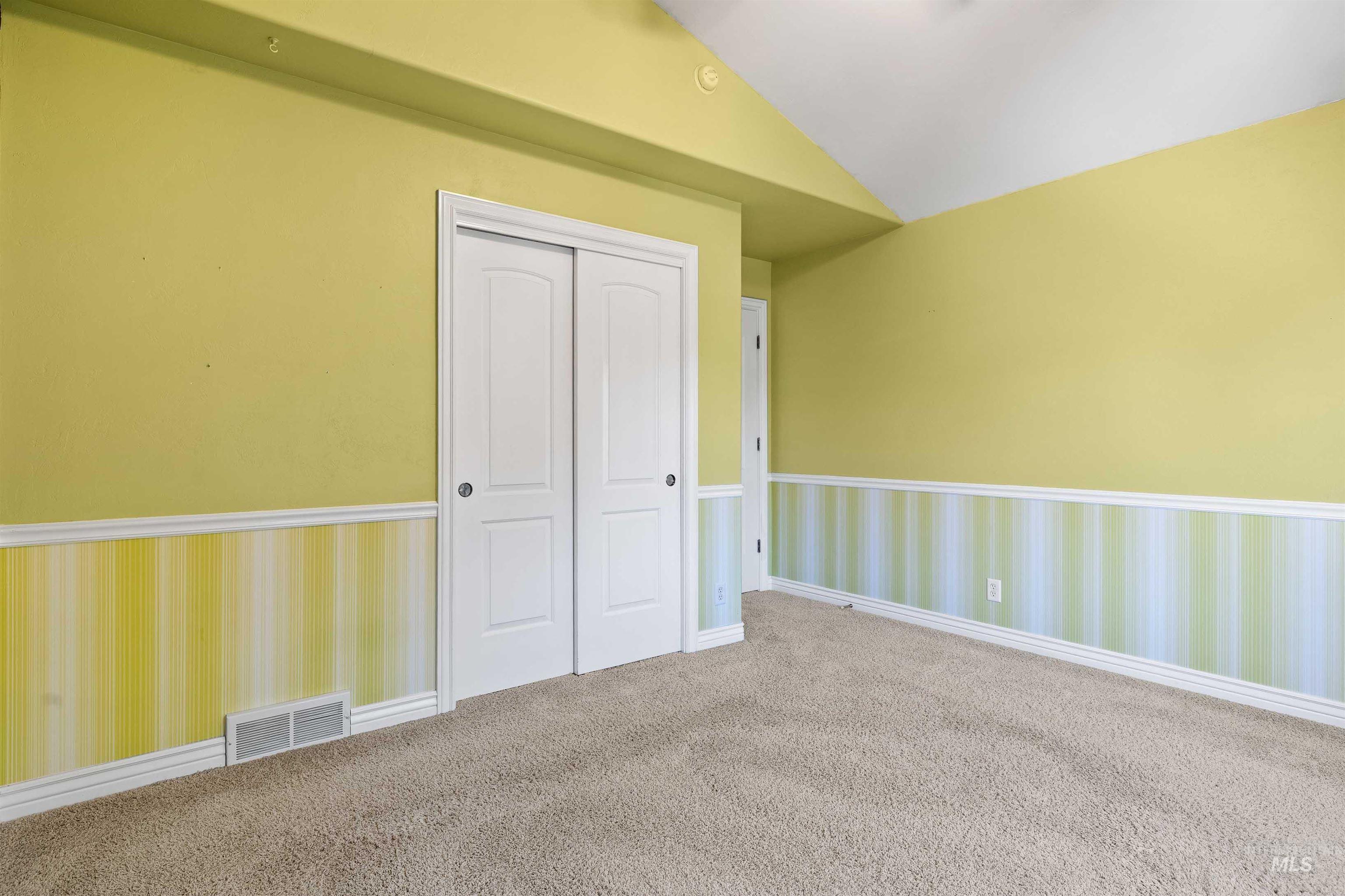 2522 E 3719 N Property Photo 22
