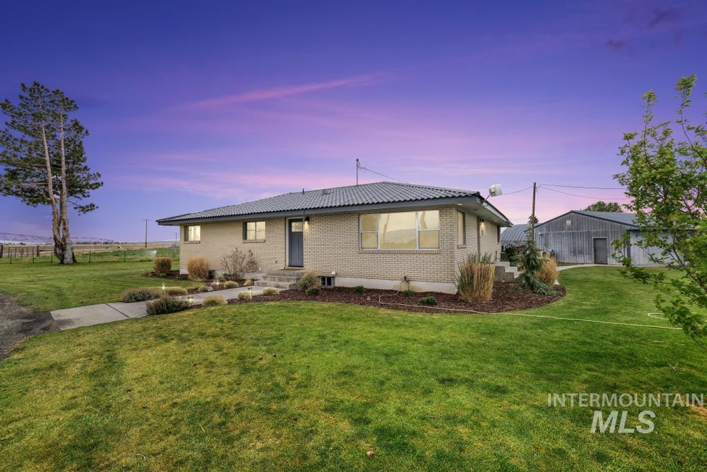 294 S 100 W Property Photo 1