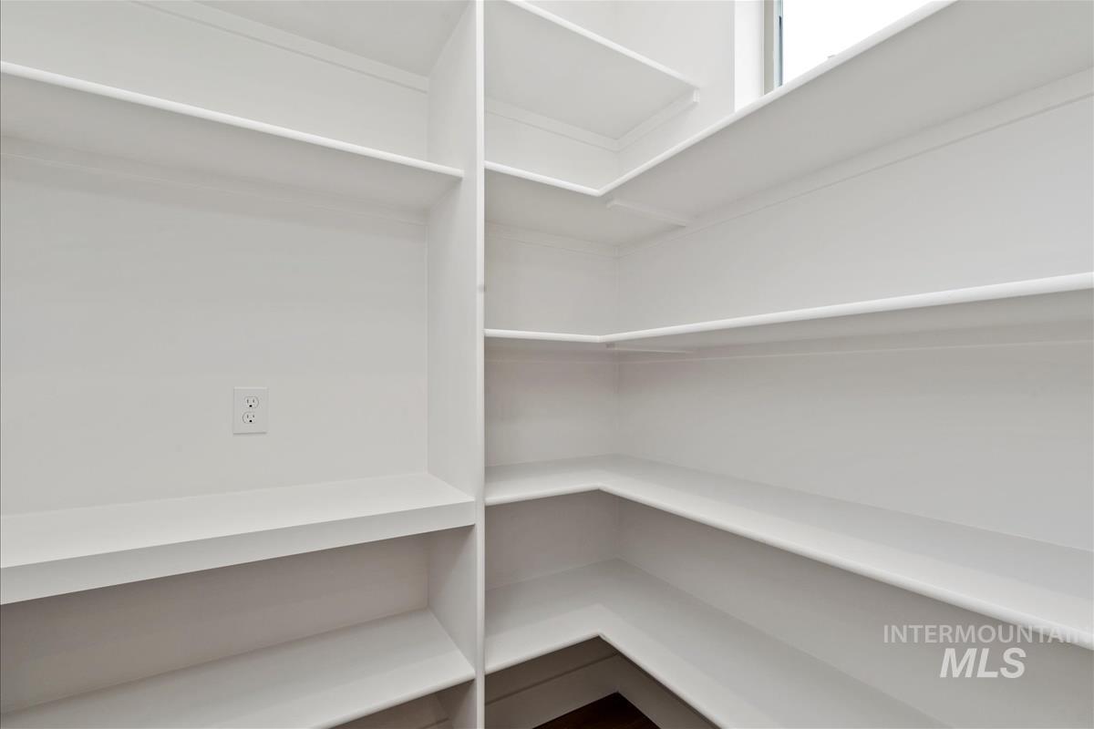 1701 S Federal Way Property Photo 15