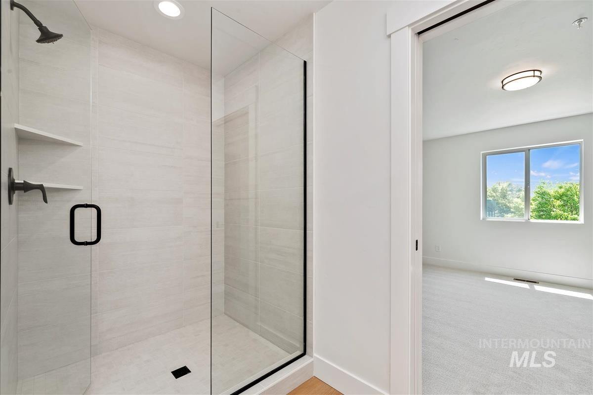 1701 S Federal Way Property Photo 25