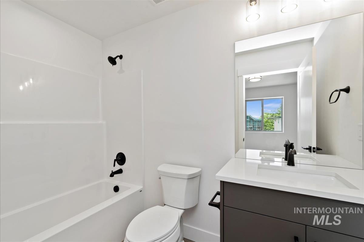 1701 S Federal Way Property Photo 29