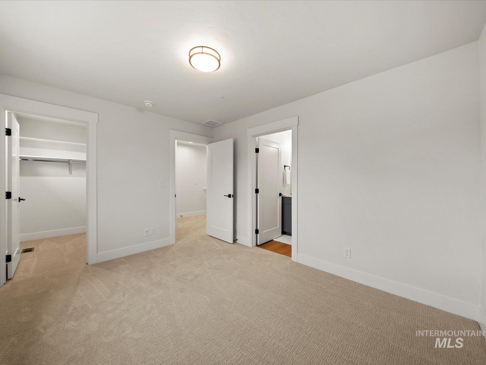 1715 S Federal Way Property Photo 28
