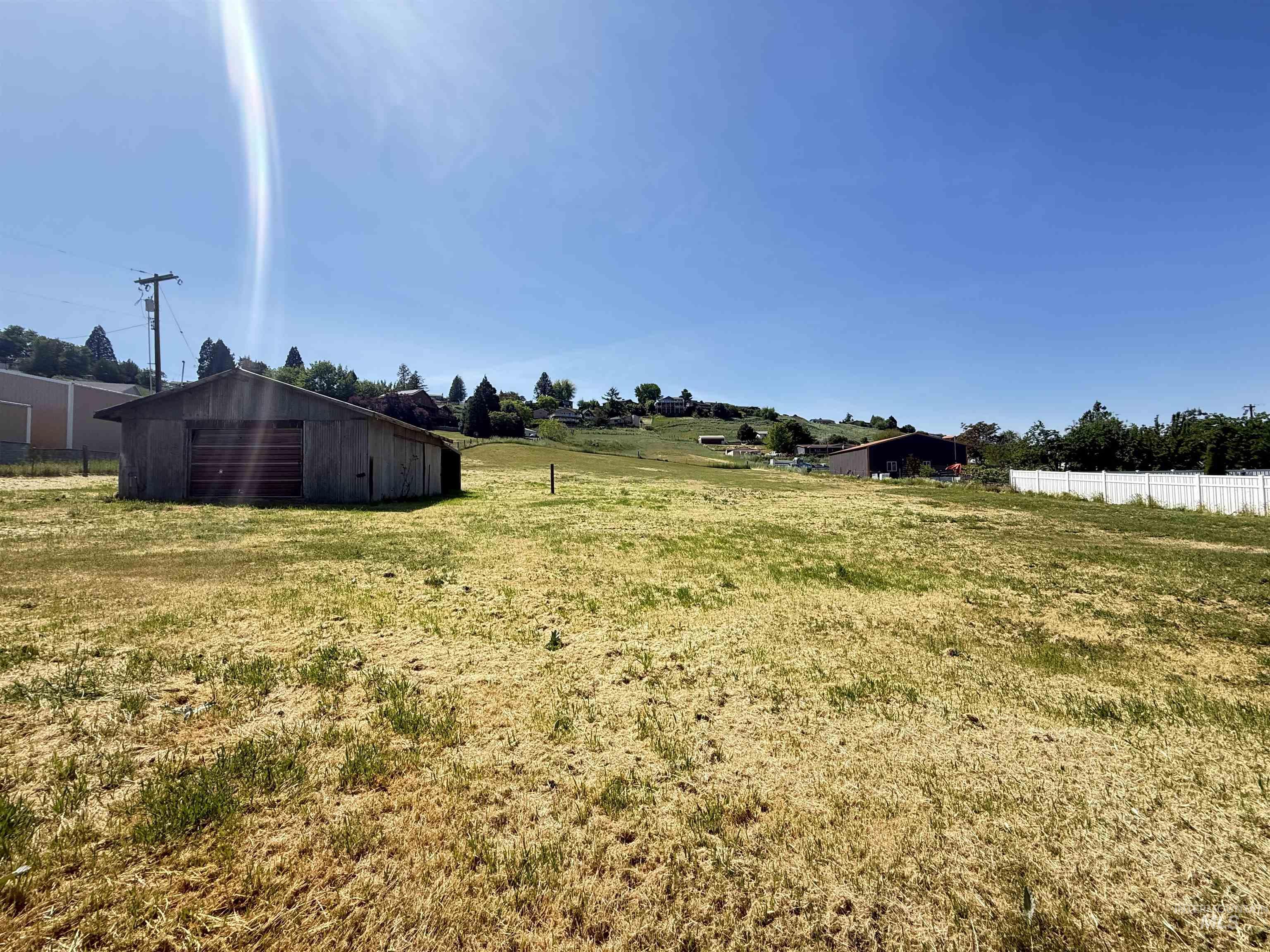 2042 13th Street Property Photo 16