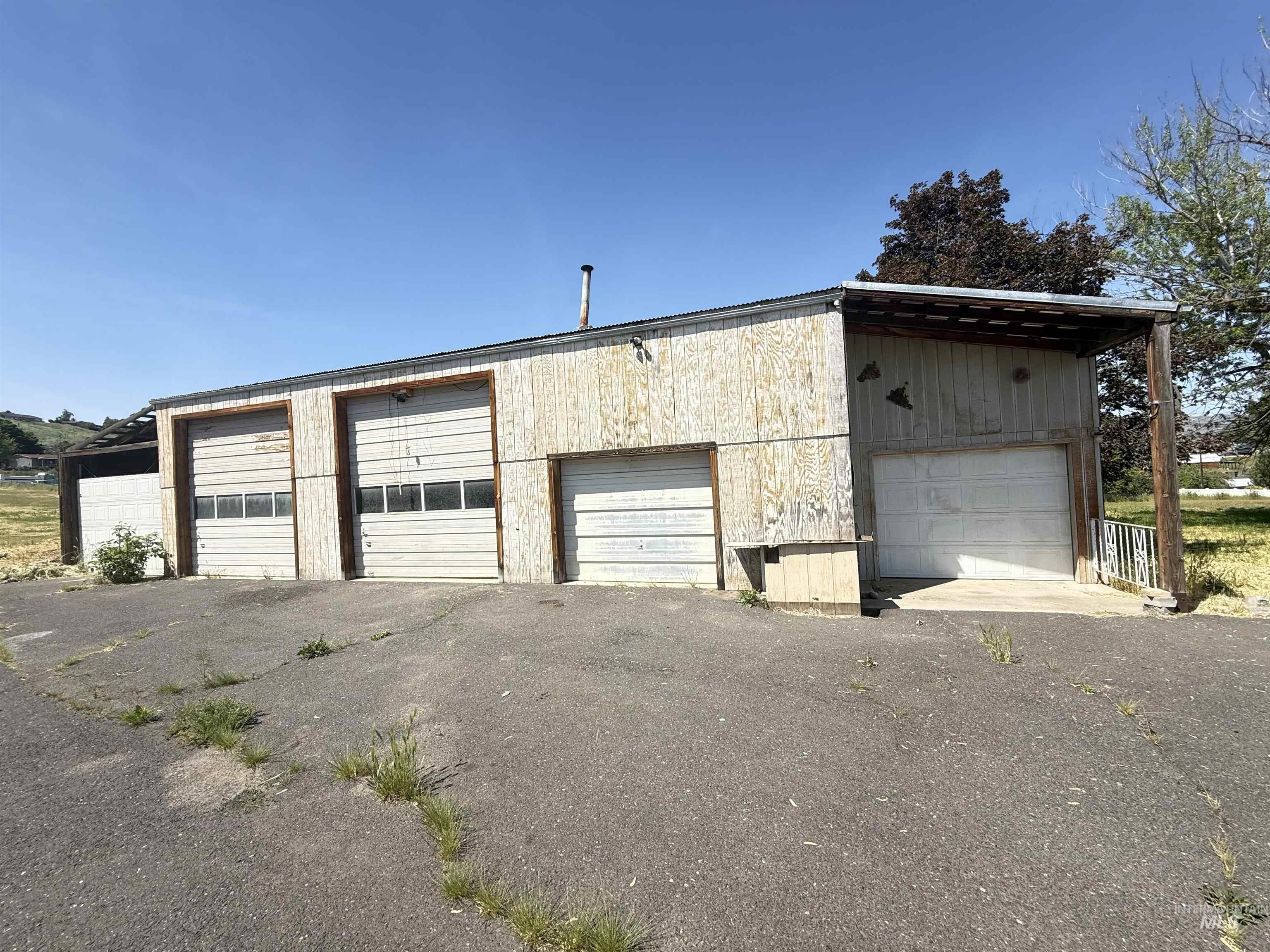 2042 13th Street Property Photo 17