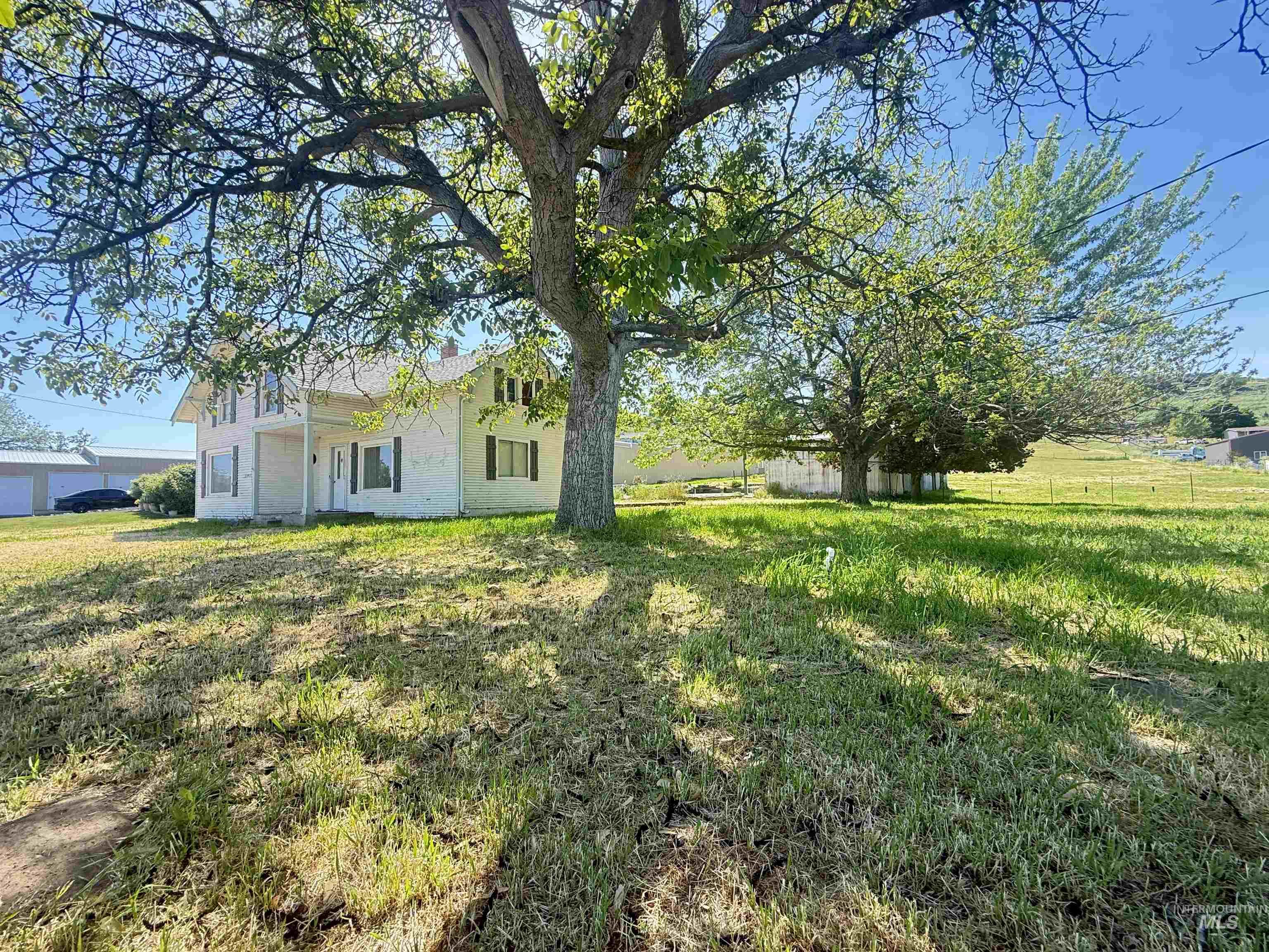 2042 13th Street Property Photo 21